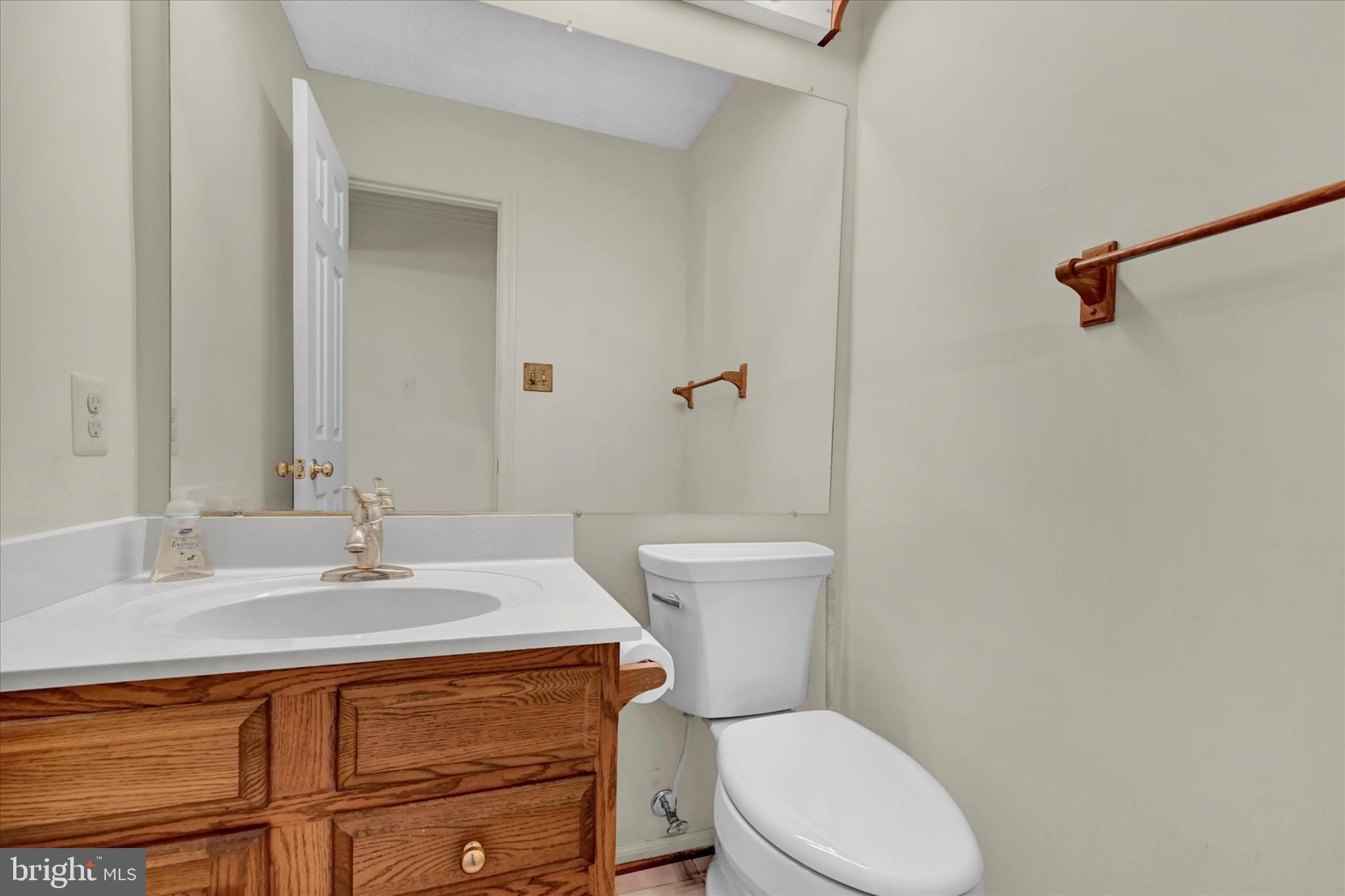 SOUTH HAMPTON - Residential