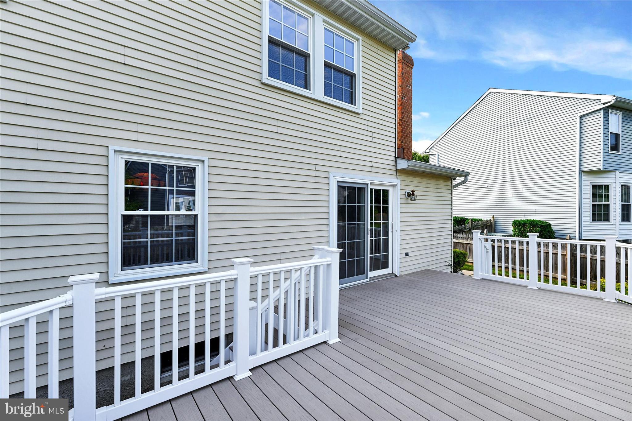 SOUTH HAMPTON - Residential