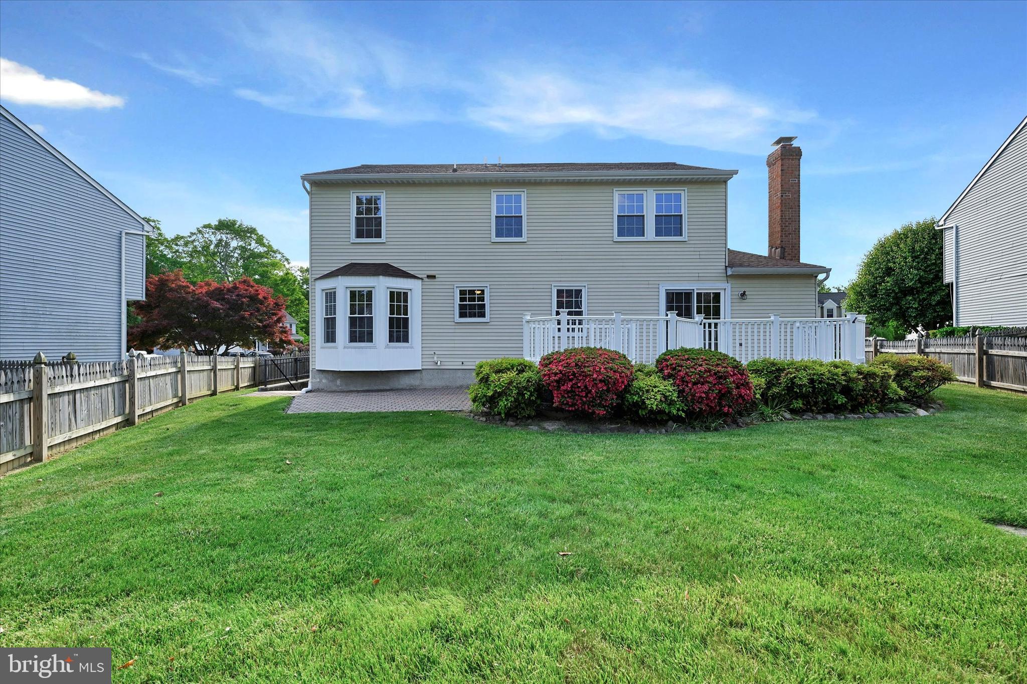 SOUTH HAMPTON - Residential