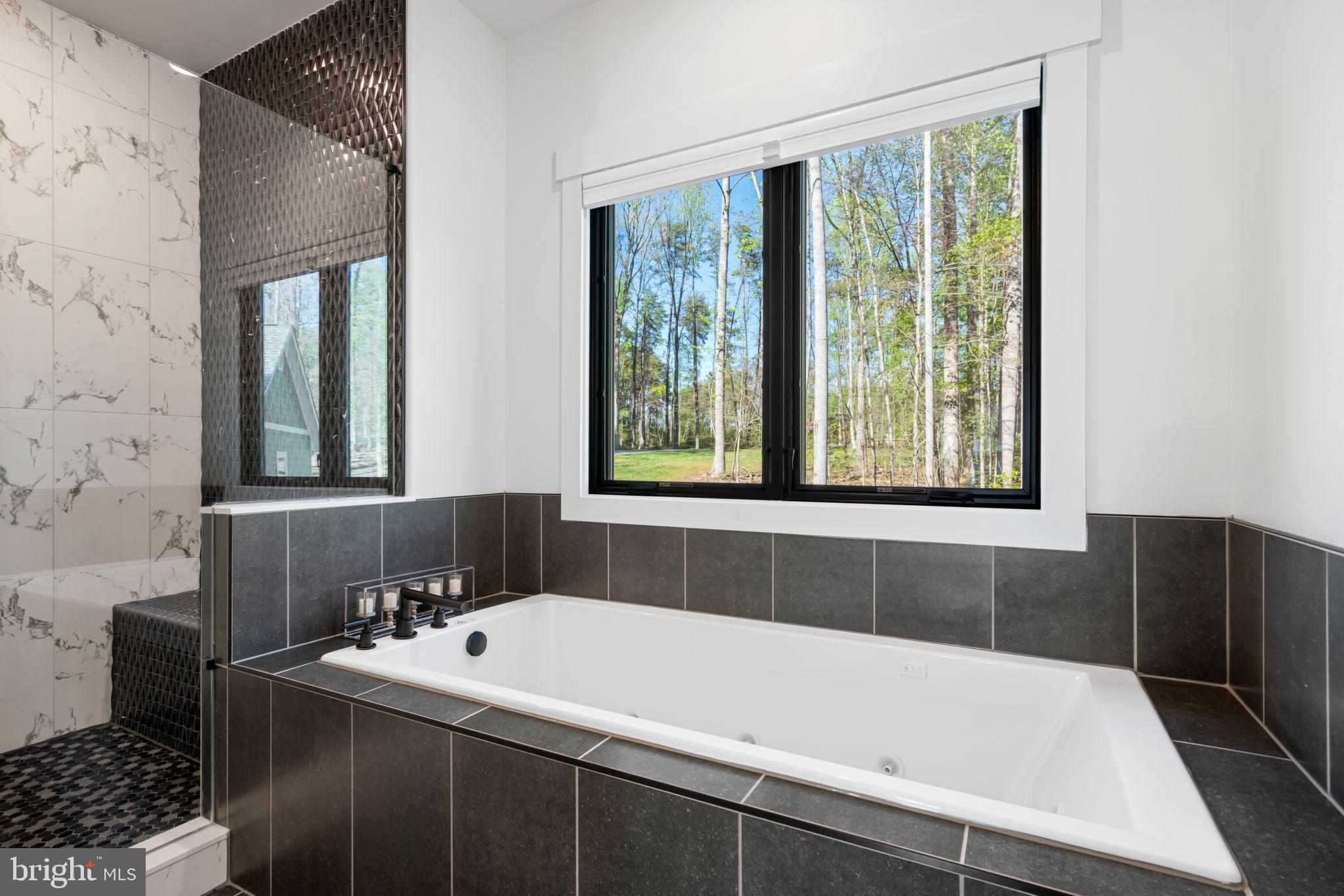 ANNA VISTA - Residential