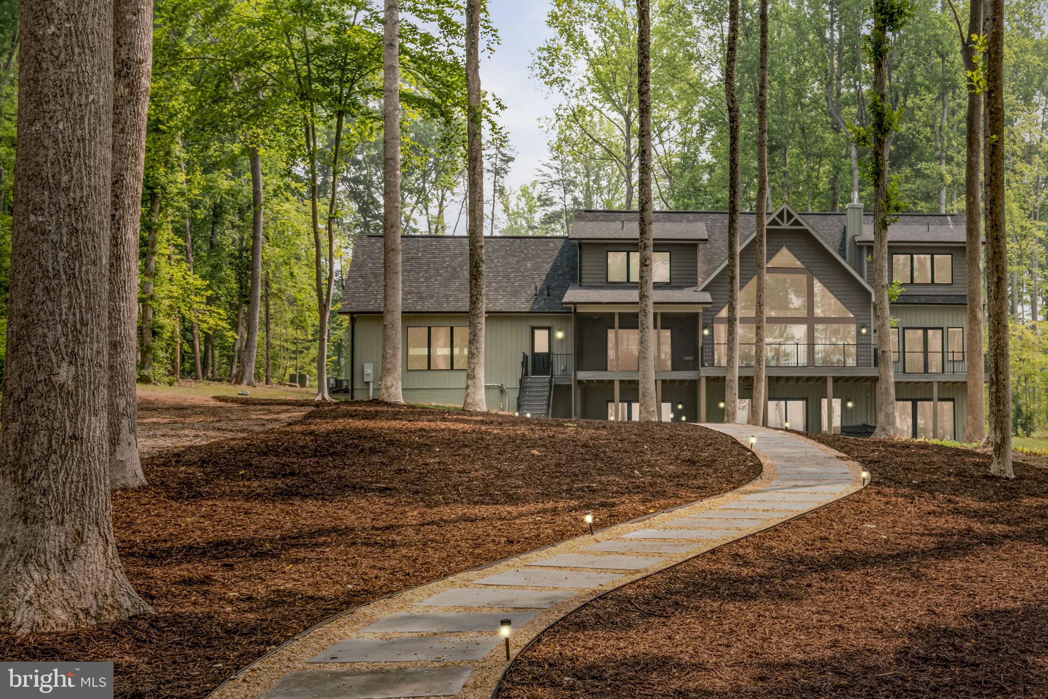 ANNA VISTA - Residential