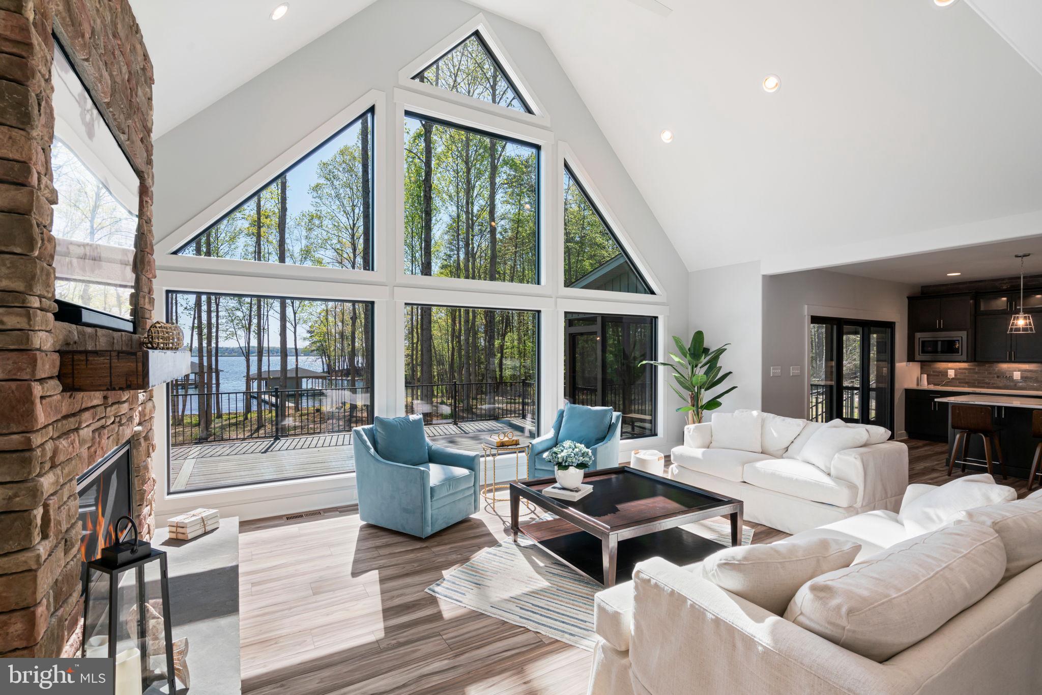 ANNA VISTA - Residential