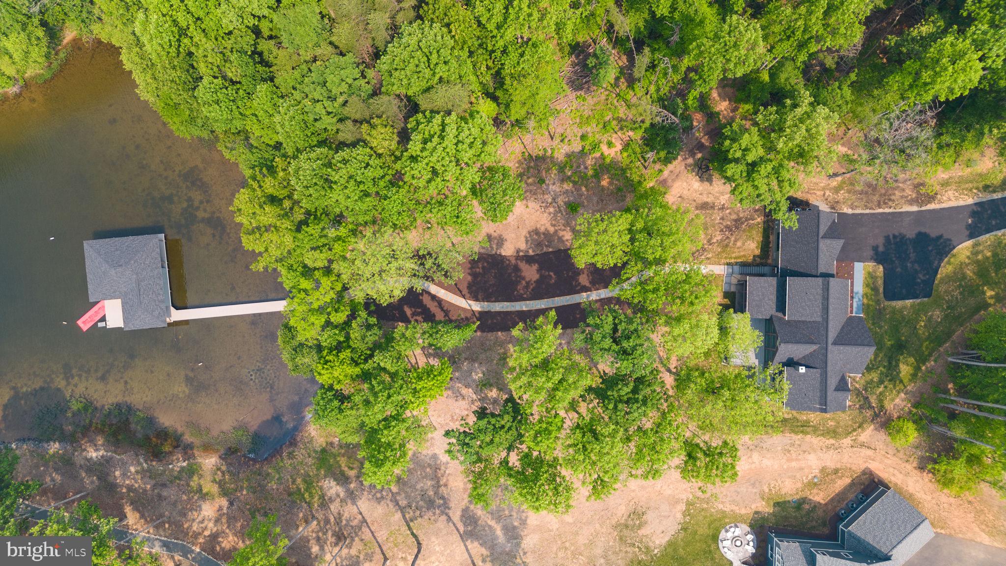 ANNA VISTA - Residential