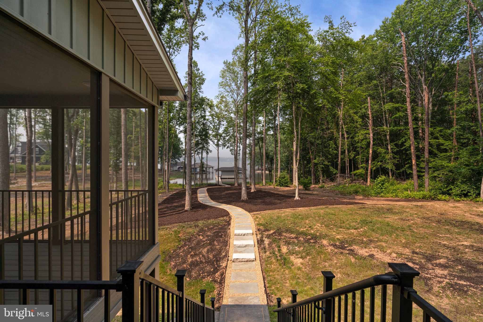 ANNA VISTA - Residential