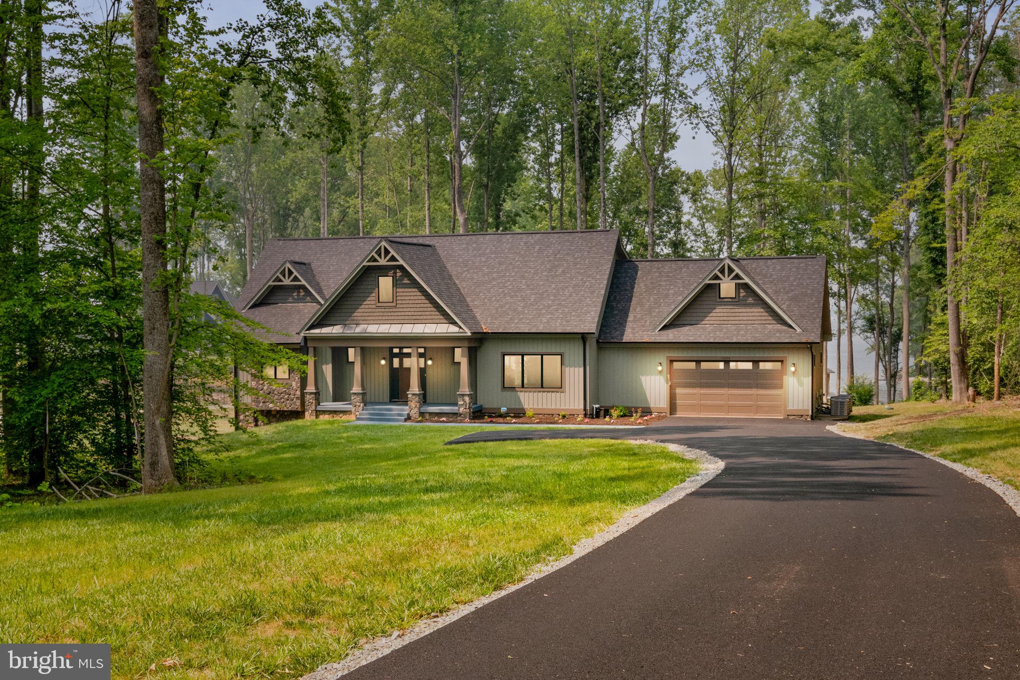 ANNA VISTA - Residential