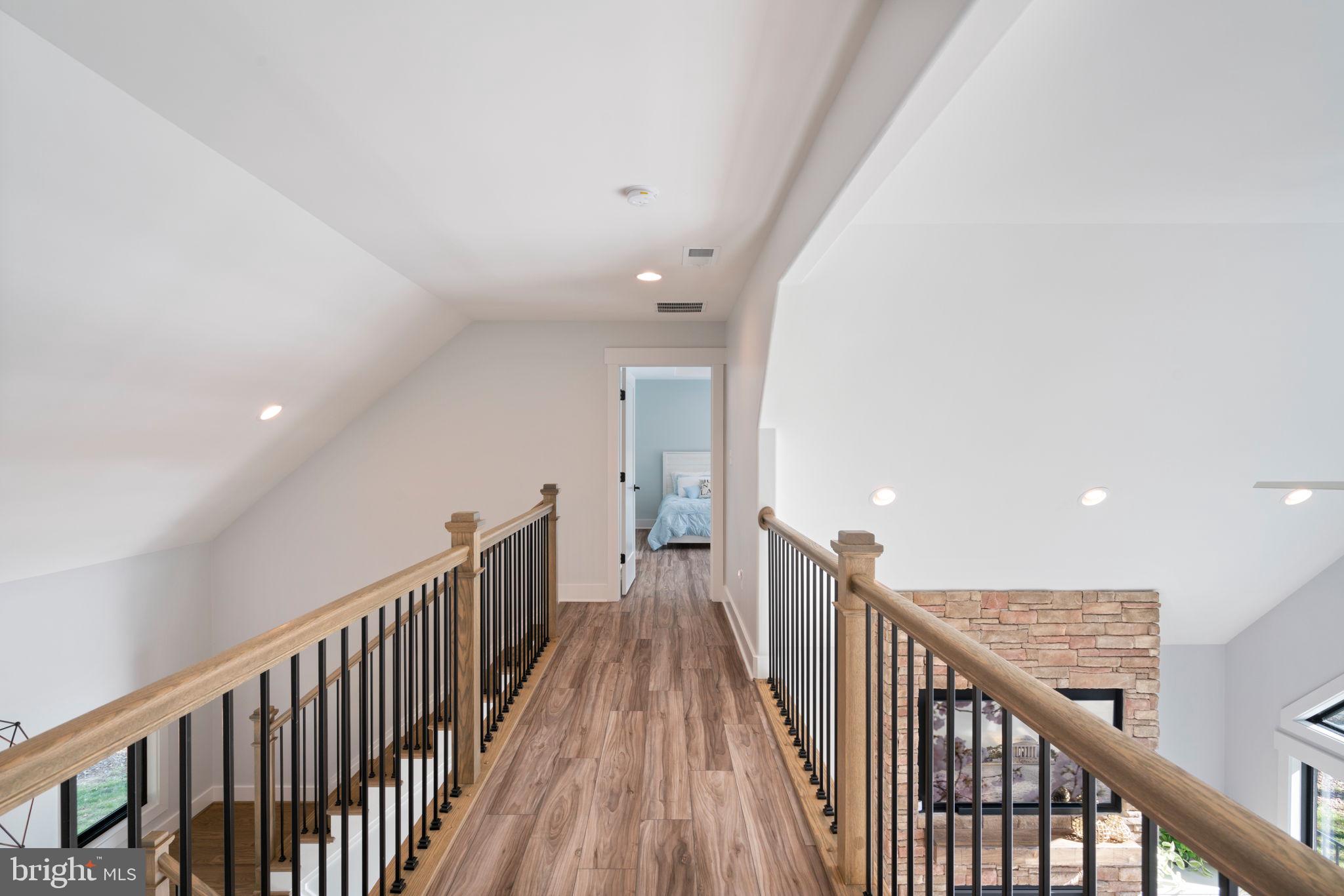 ANNA VISTA - Residential