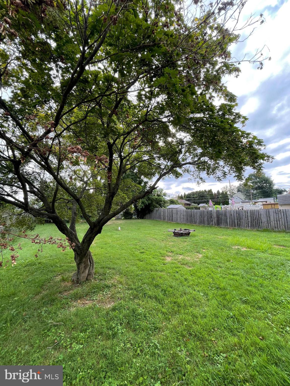 289 HOLLY DRIVE