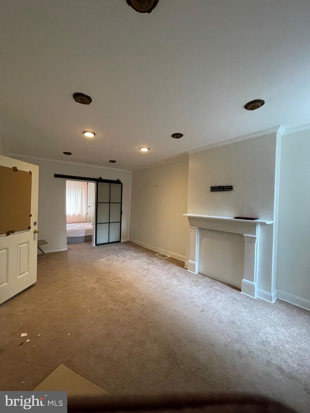 Photo of 243 E Girard Avenue #1ST FL, PHILADELPHIA, PA 19125 (MLS # PAPH2557606)