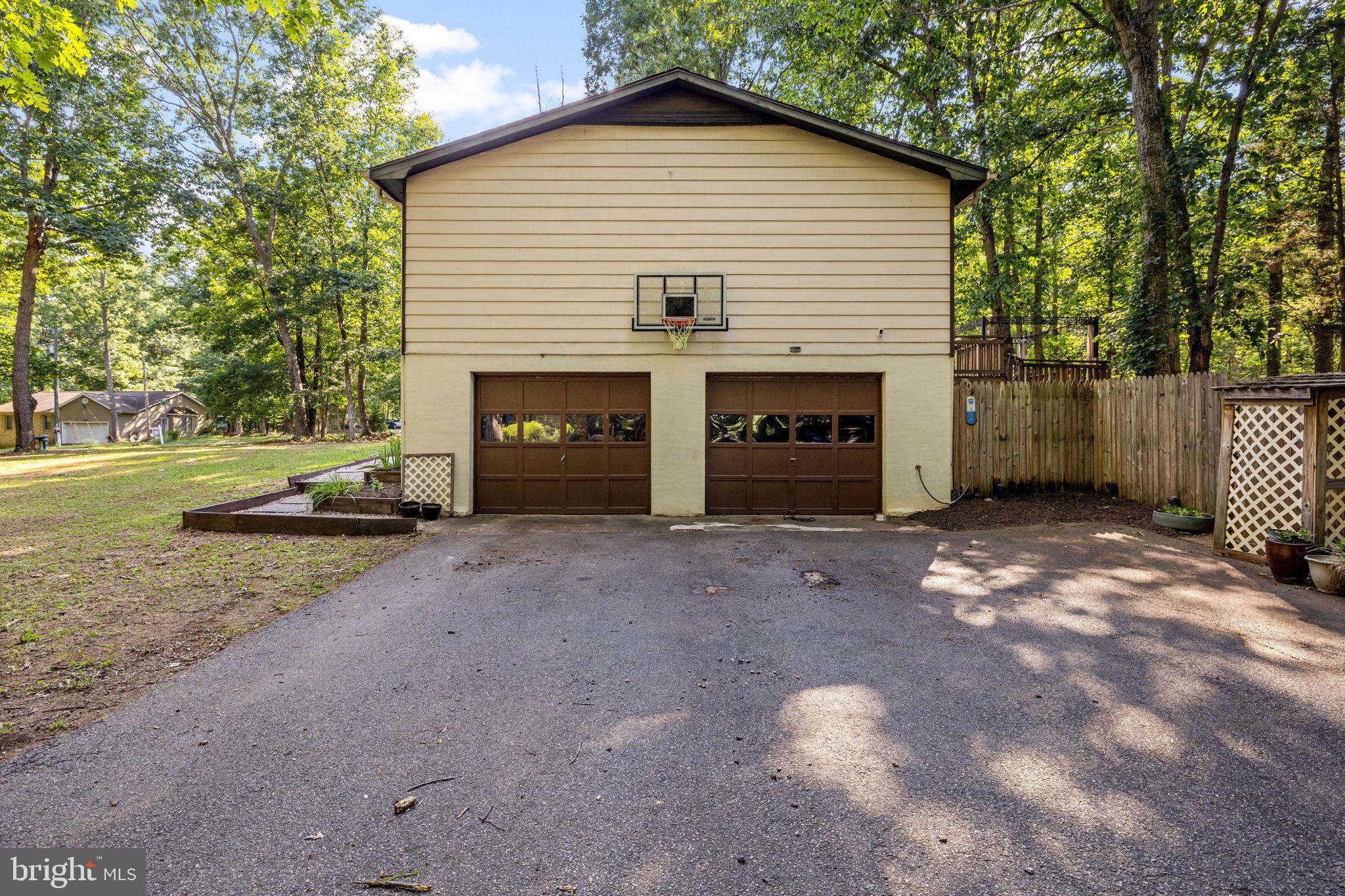 12400 TOLL HOUSE ROAD
