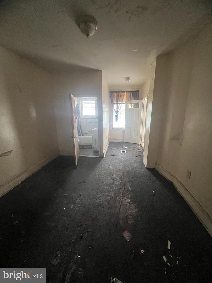 5112 HADFIELD STREET