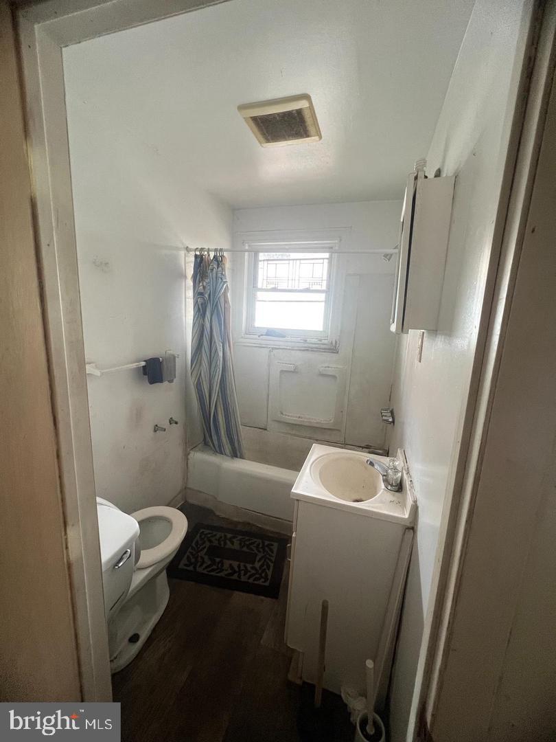 5112 HADFIELD STREET