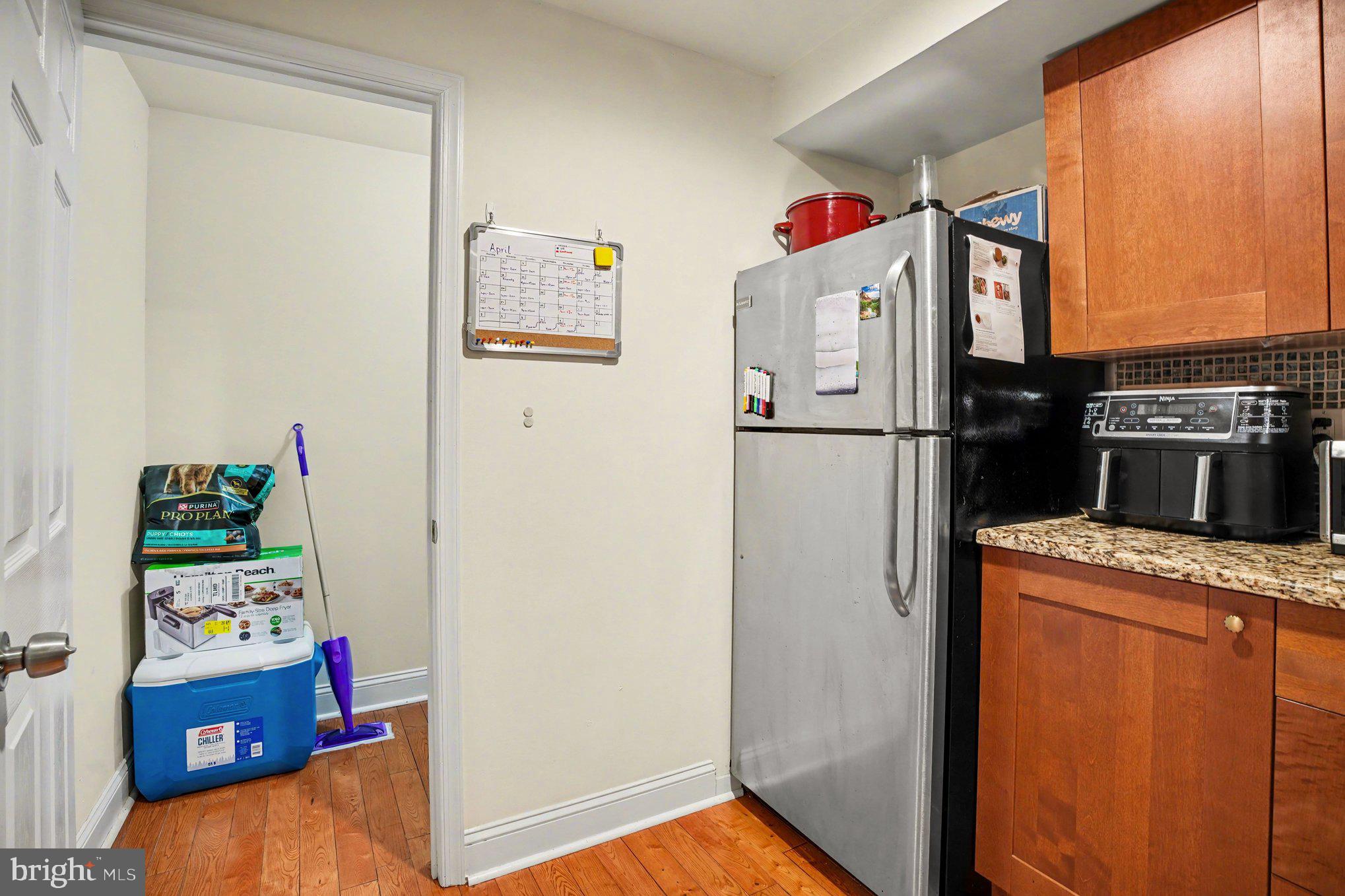 POPLAR - Residential