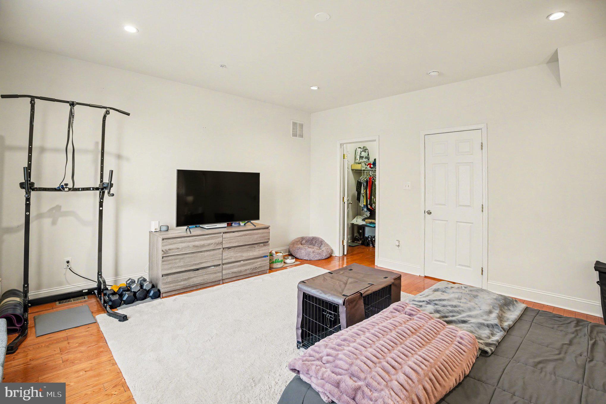 POPLAR - Residential