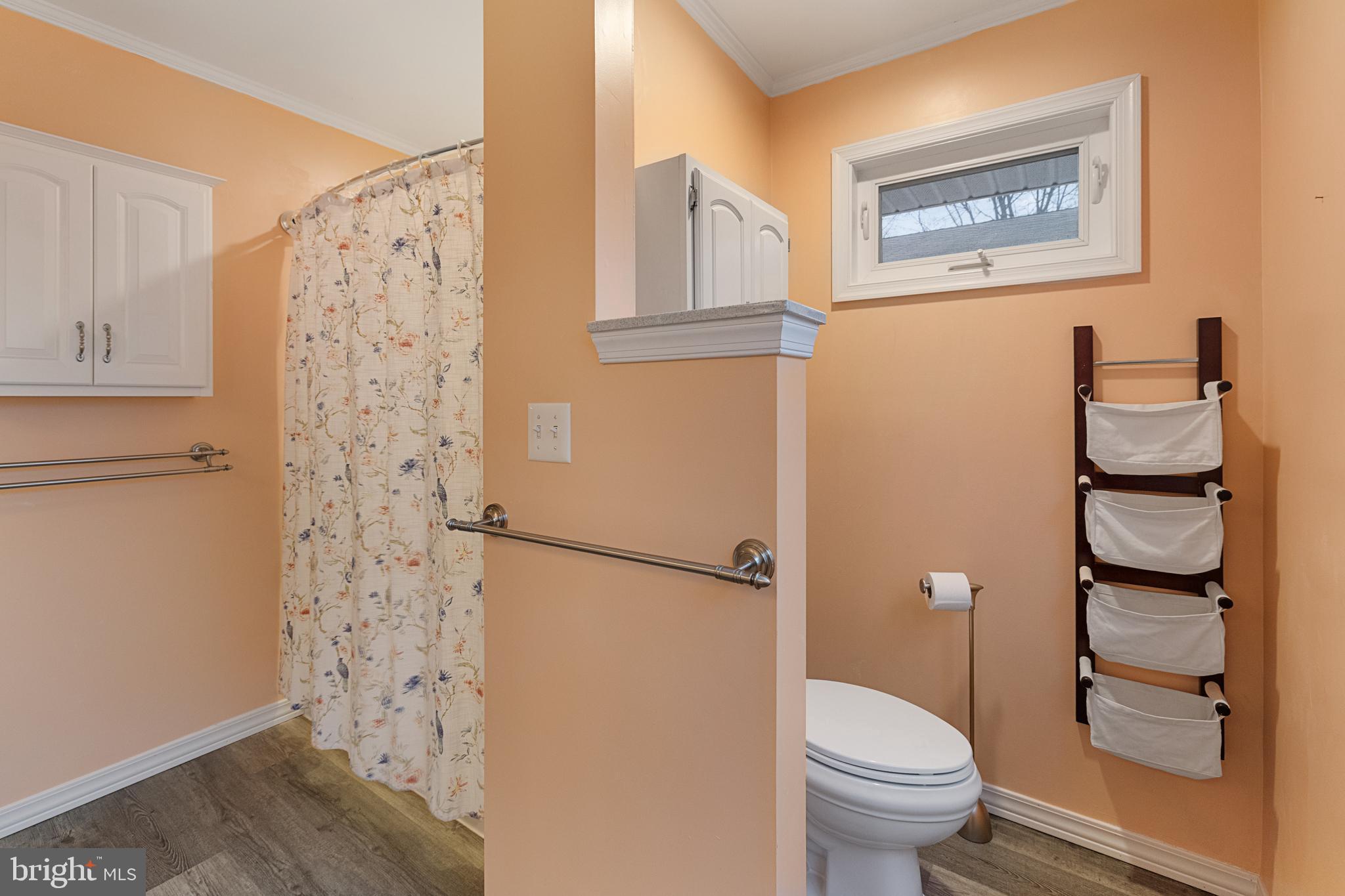 CRESTVIEW HEIGHTS - Residential