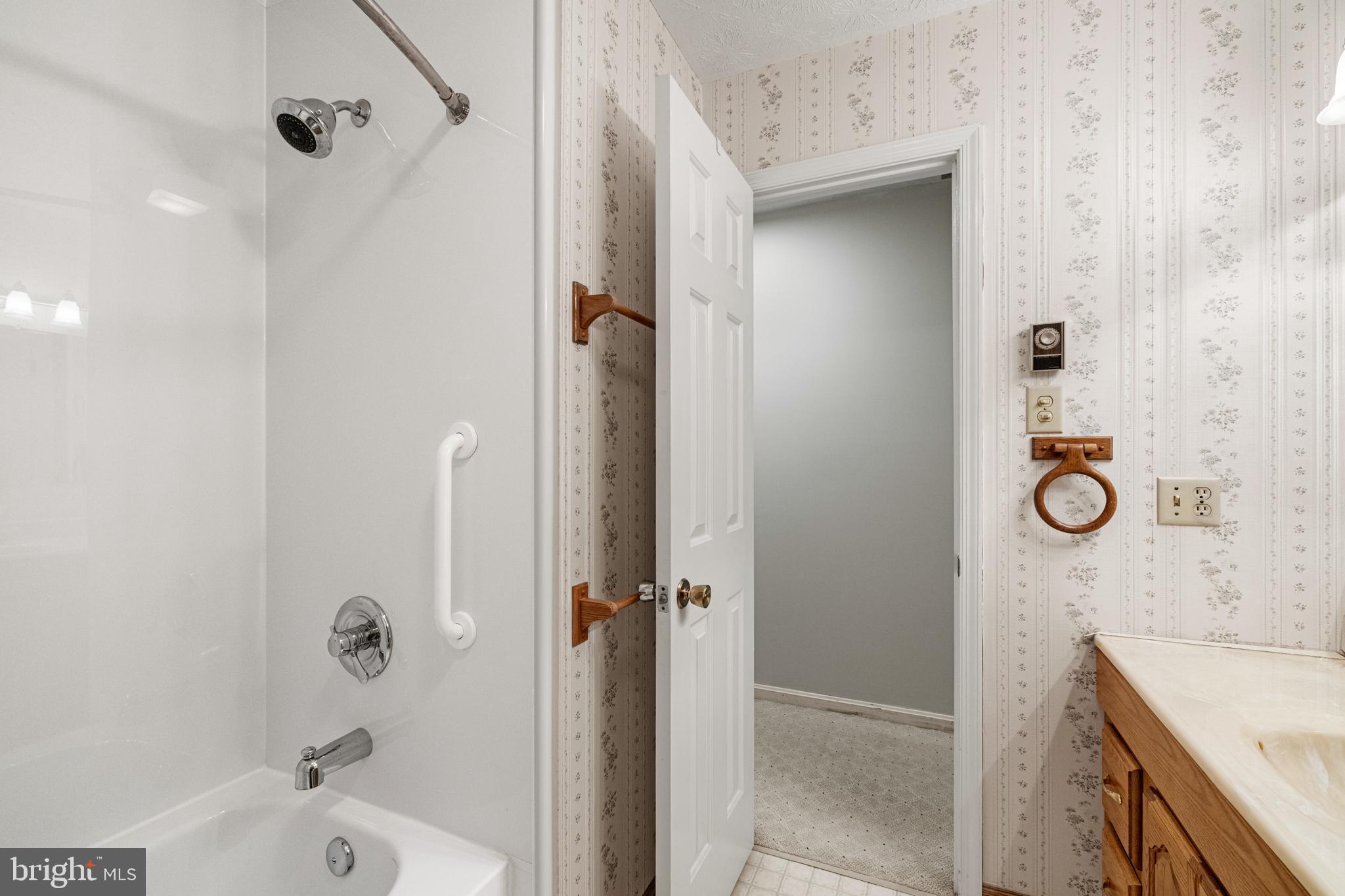 CRESTVIEW HEIGHTS - Residential