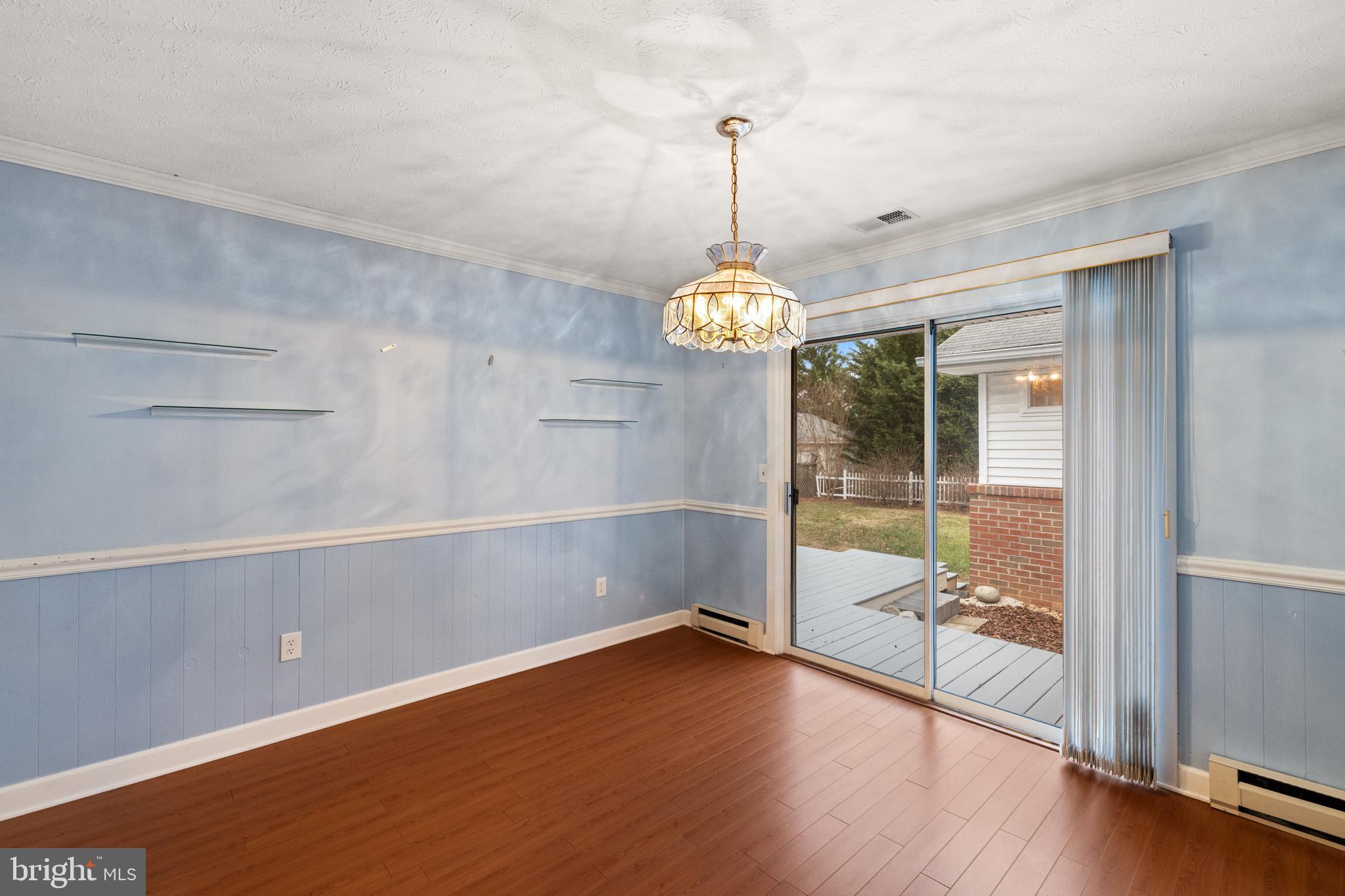 CRESTVIEW HEIGHTS - Residential