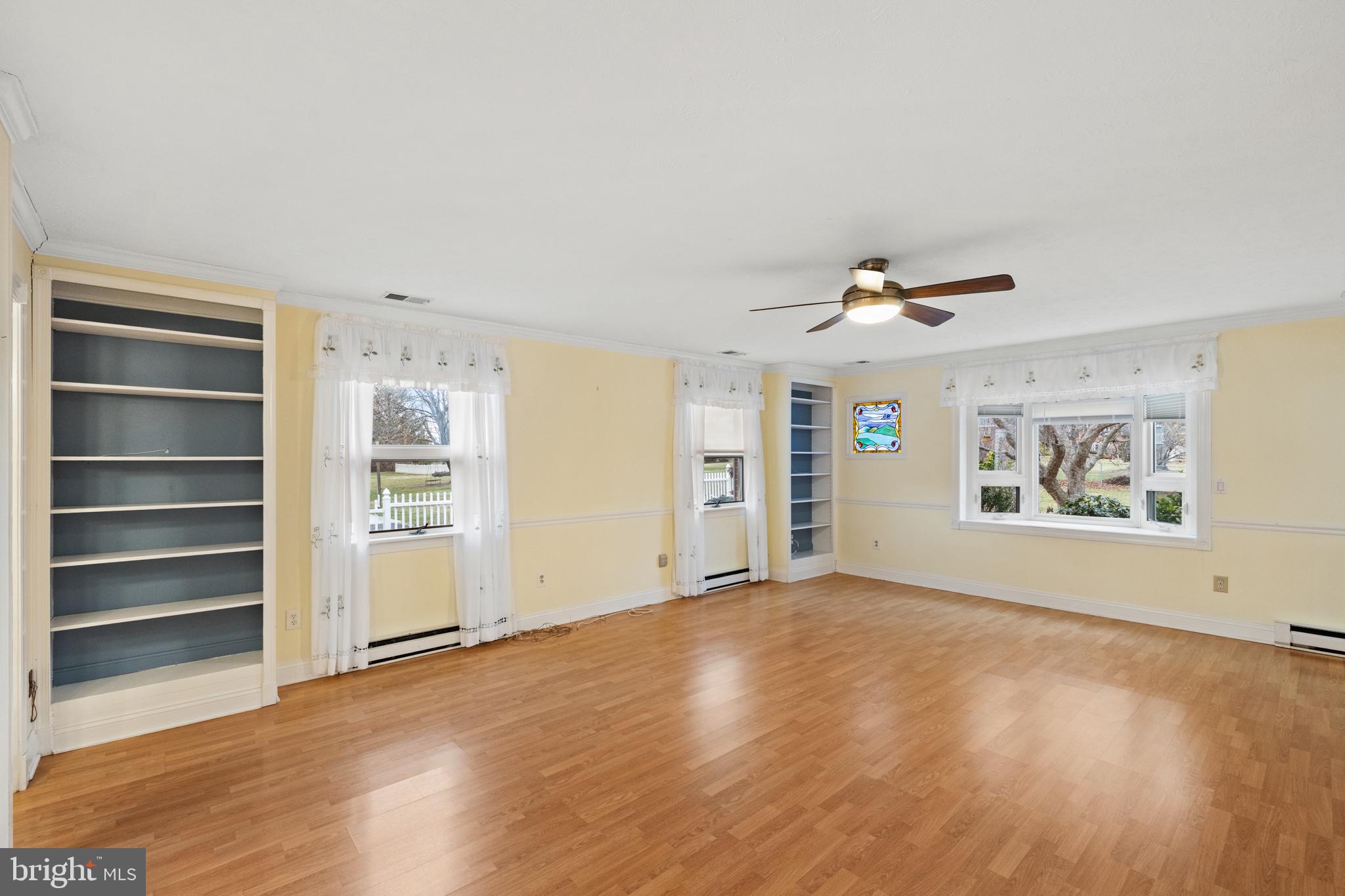 CRESTVIEW HEIGHTS - Residential