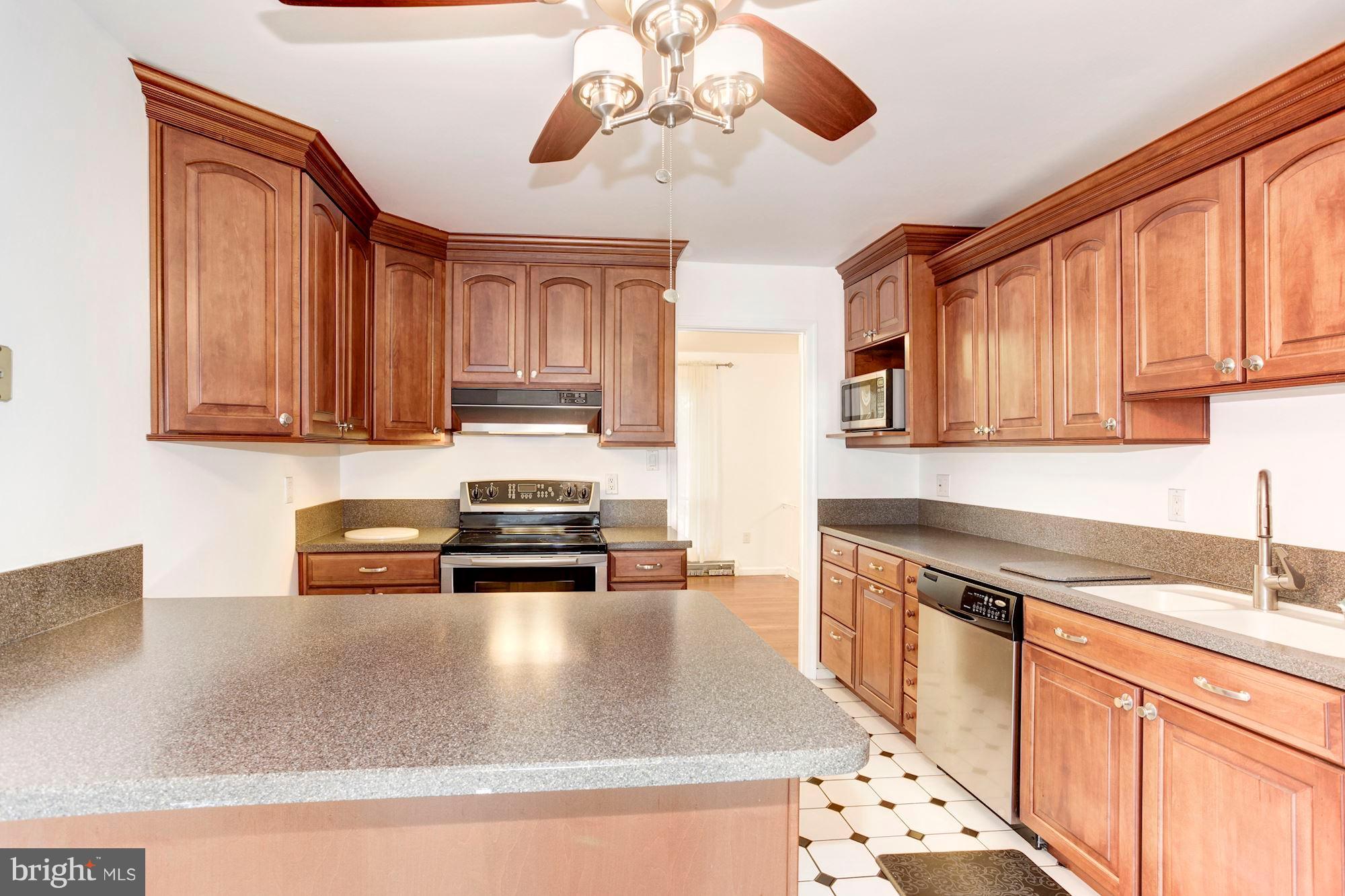 DALE CITY - Residential