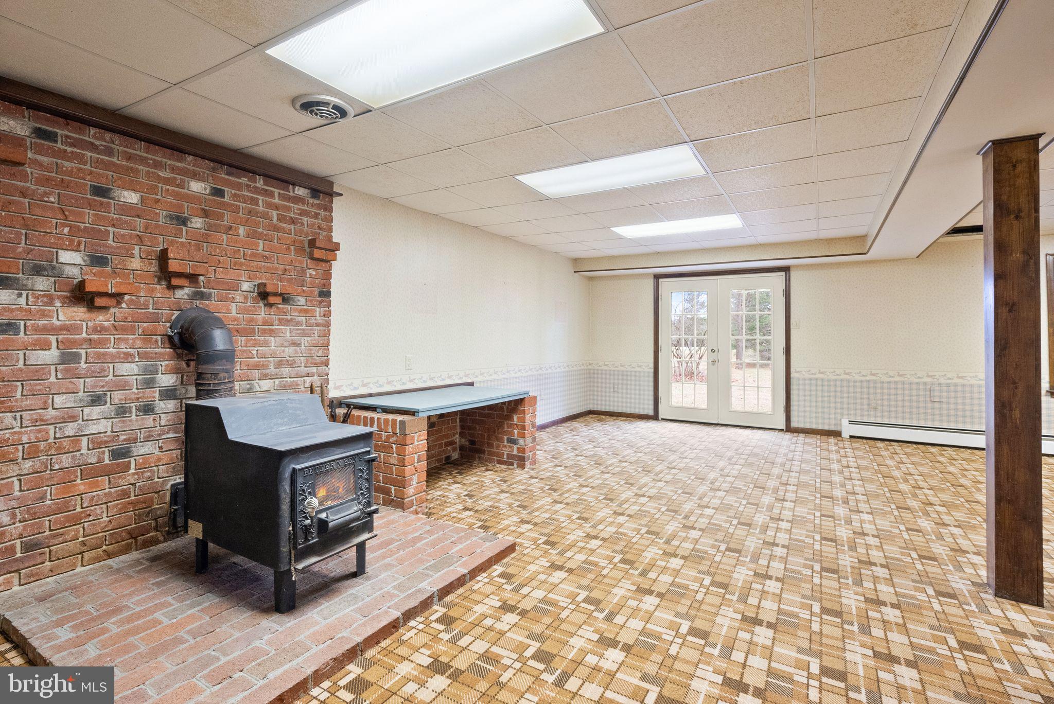 GREENWICH WOODS - Residential