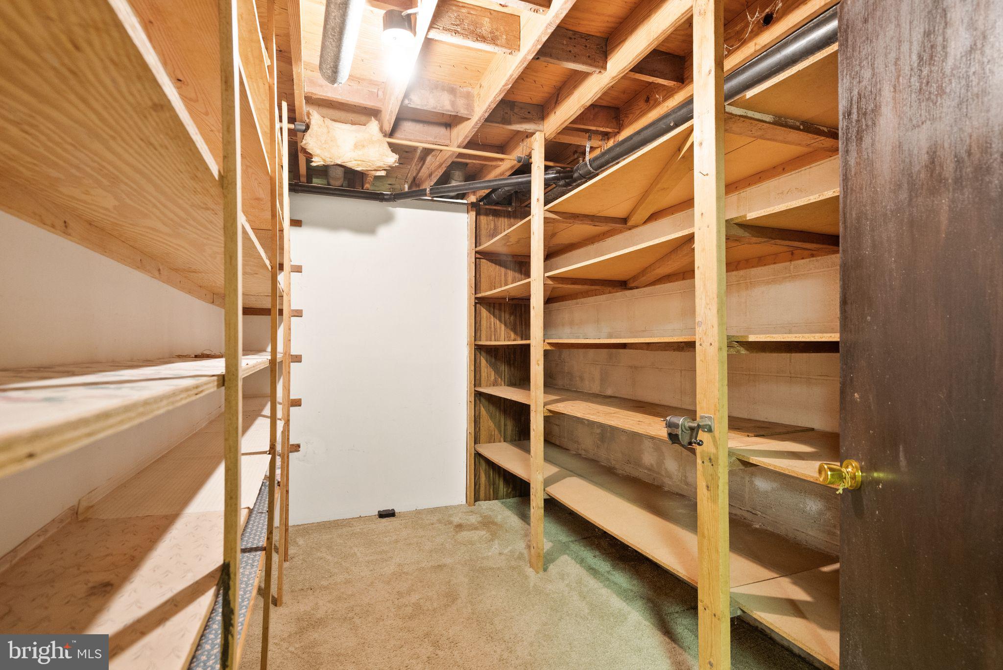 GREENWICH WOODS - Residential