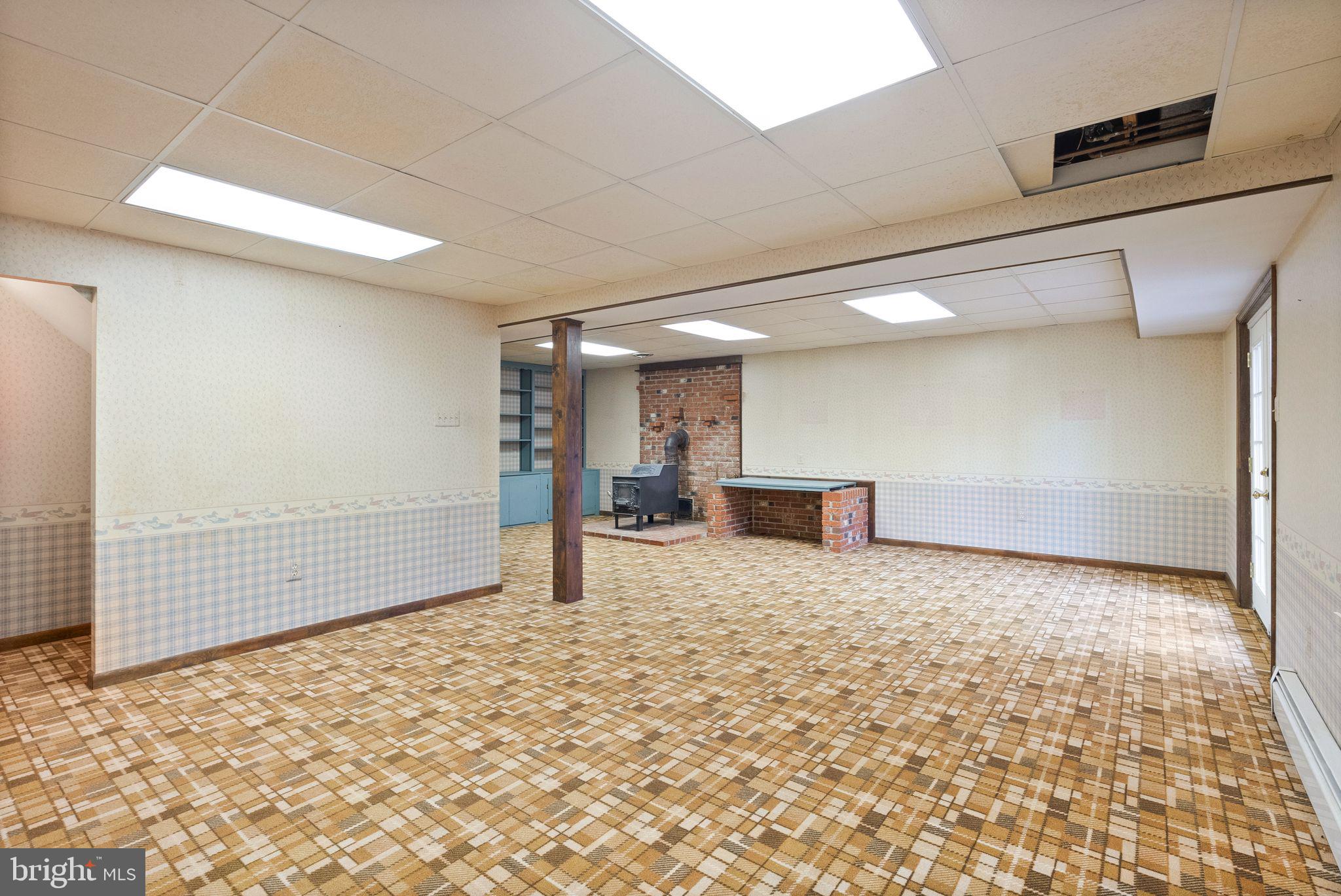 GREENWICH WOODS - Residential