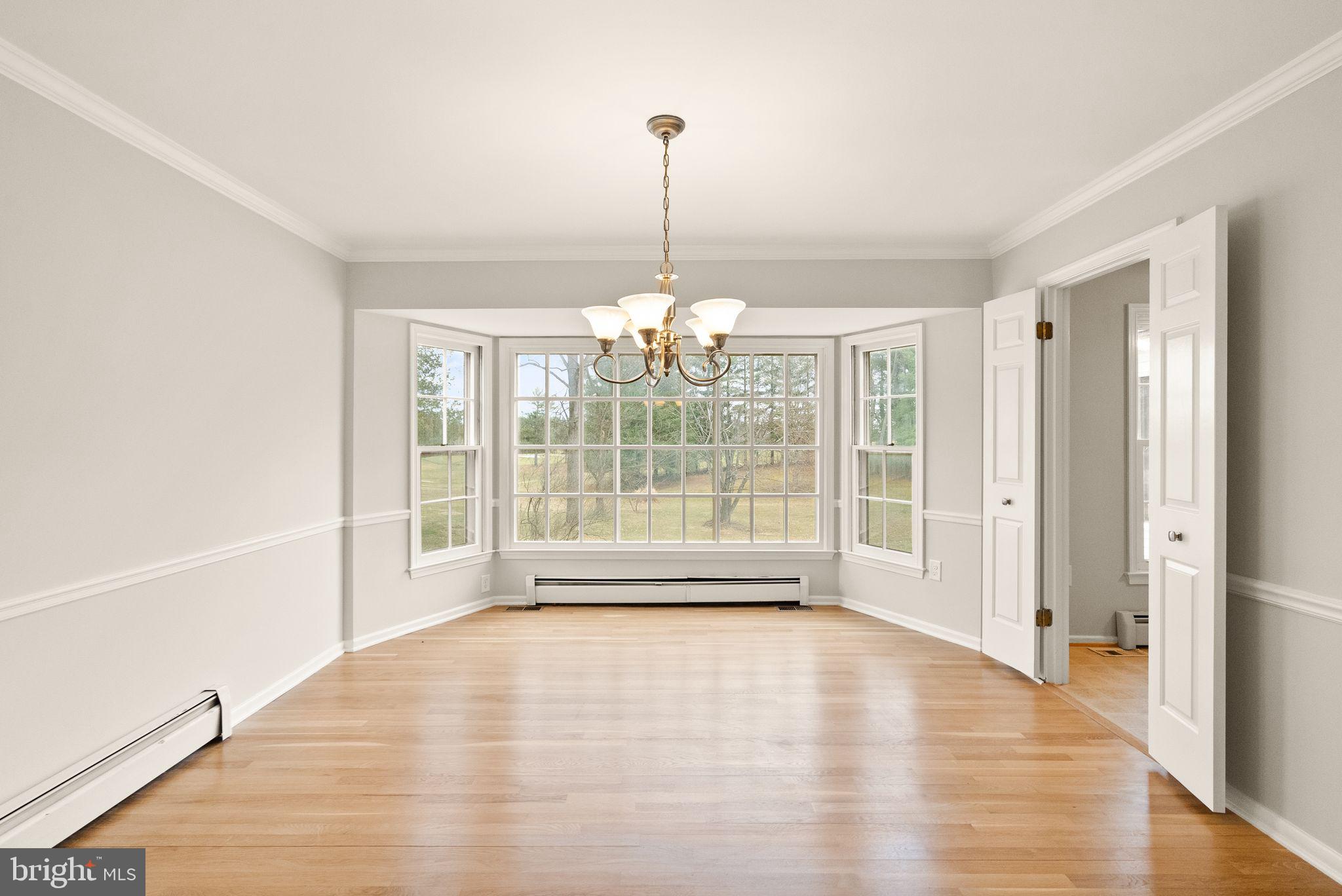 GREENWICH WOODS - Residential