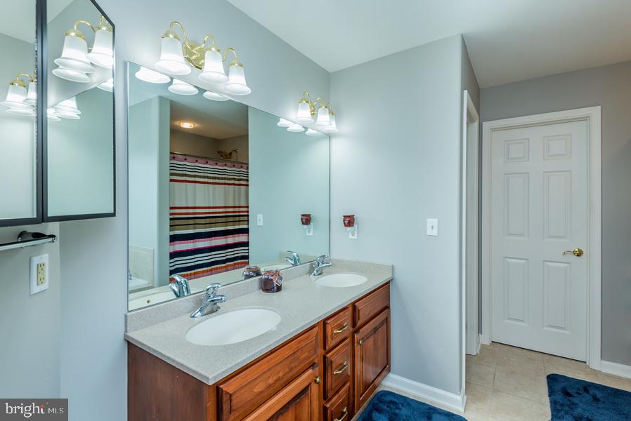 NORTH RIDGE - Residential