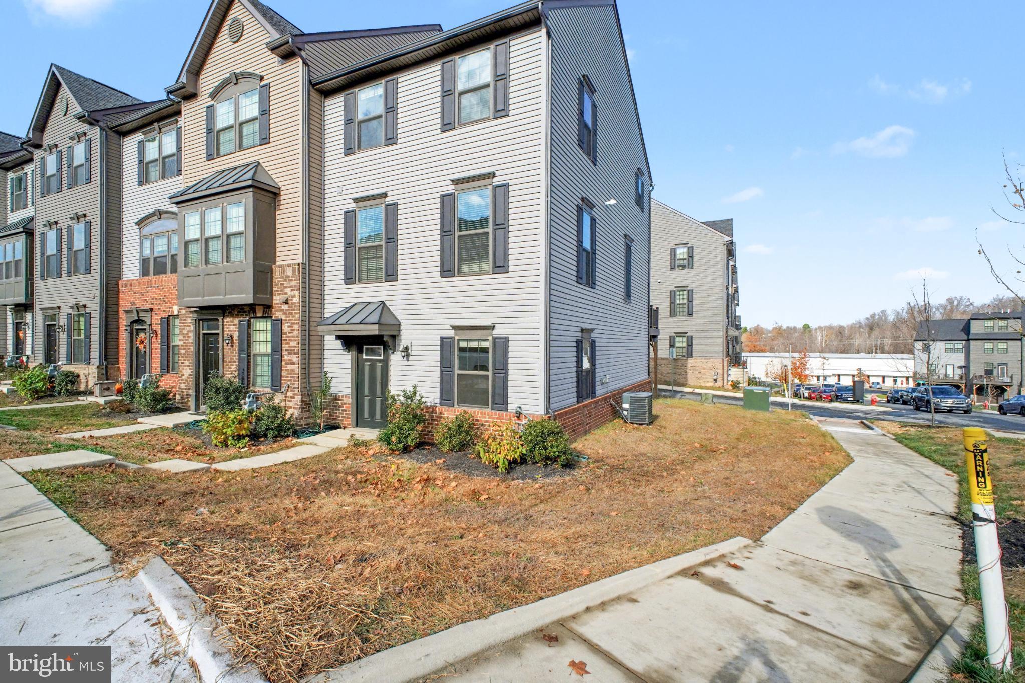 FREDERICKSBURG CITY - Residential Lease