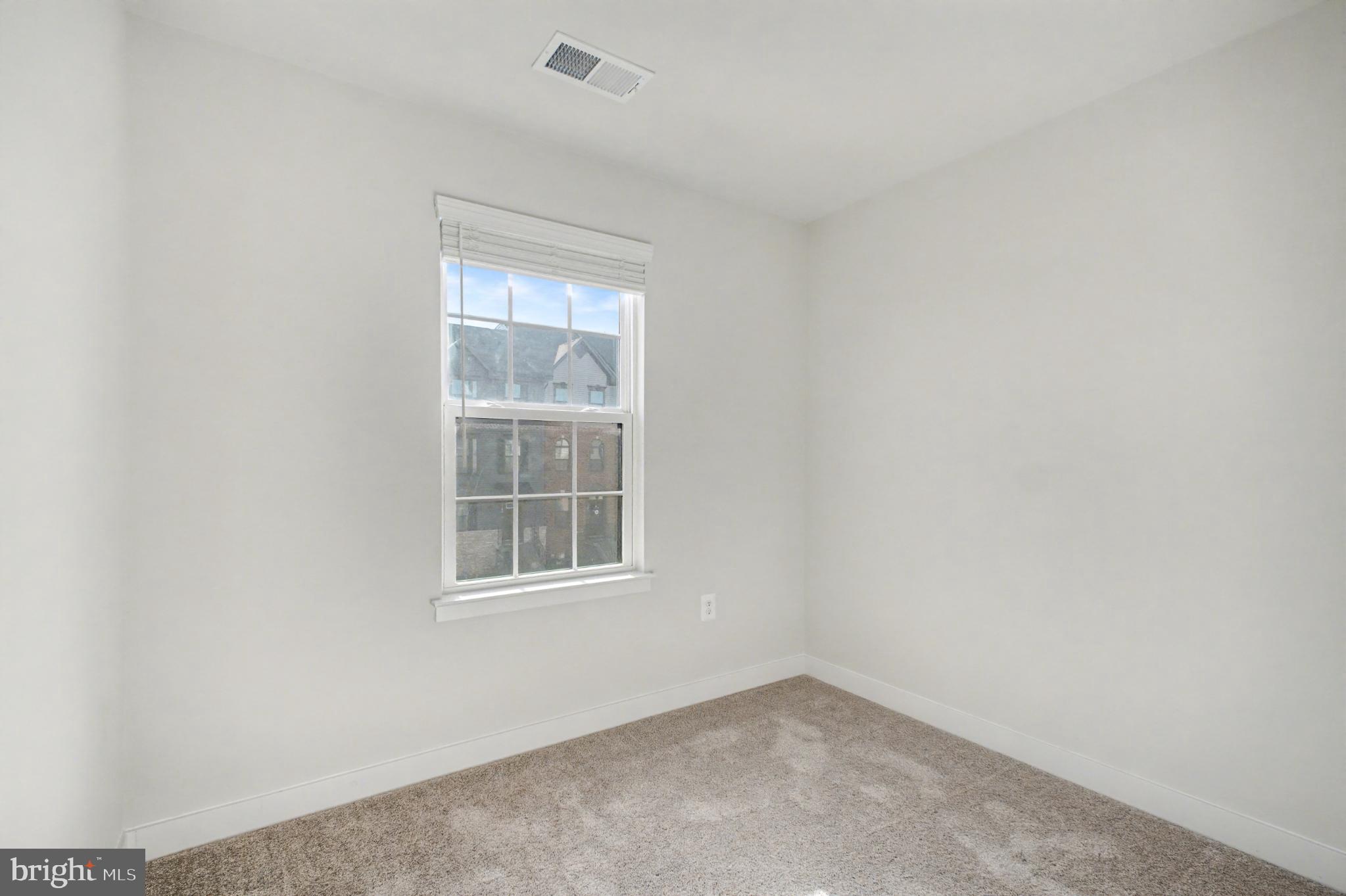 FREDERICKSBURG CITY - Residential Lease