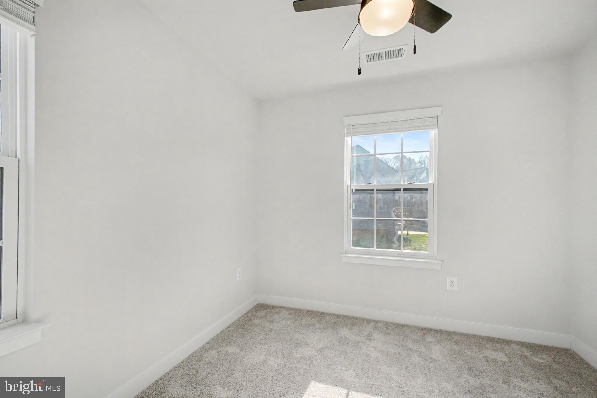 FREDERICKSBURG CITY - Residential Lease