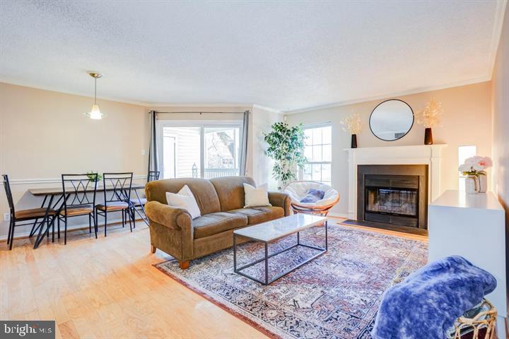 FOUNTAINS AT MCLEAN - Residential Lease