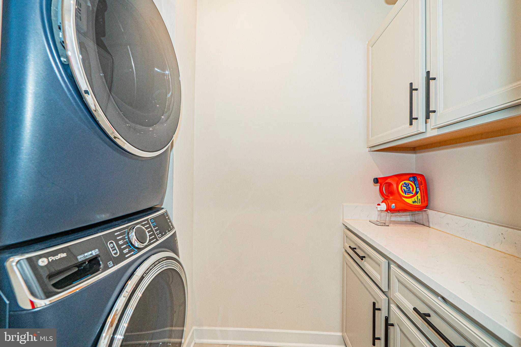 ELLIPSE AT WESTFIELDS - Residential