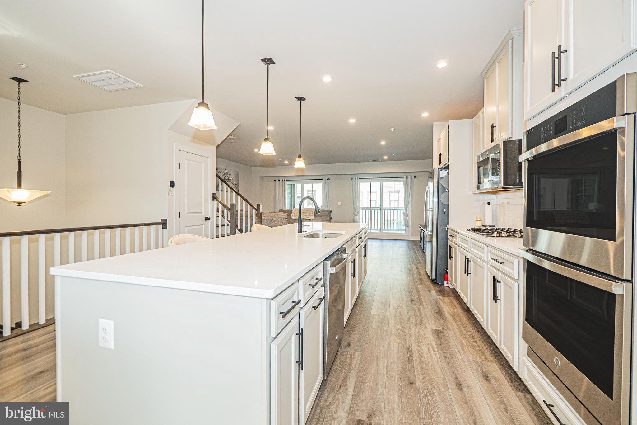 ELLIPSE AT WESTFIELDS - Residential