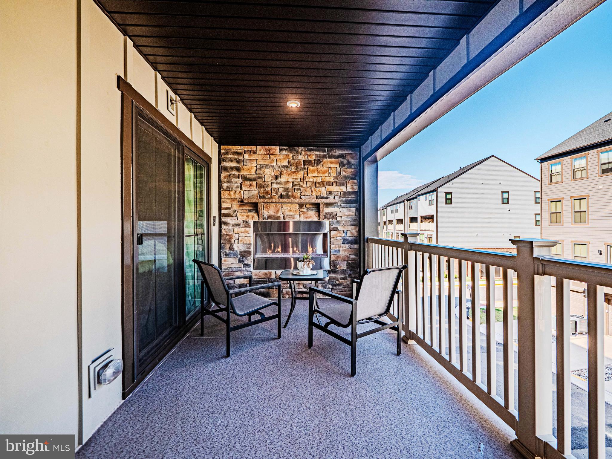 ELLIPSE AT WESTFIELDS - Residential