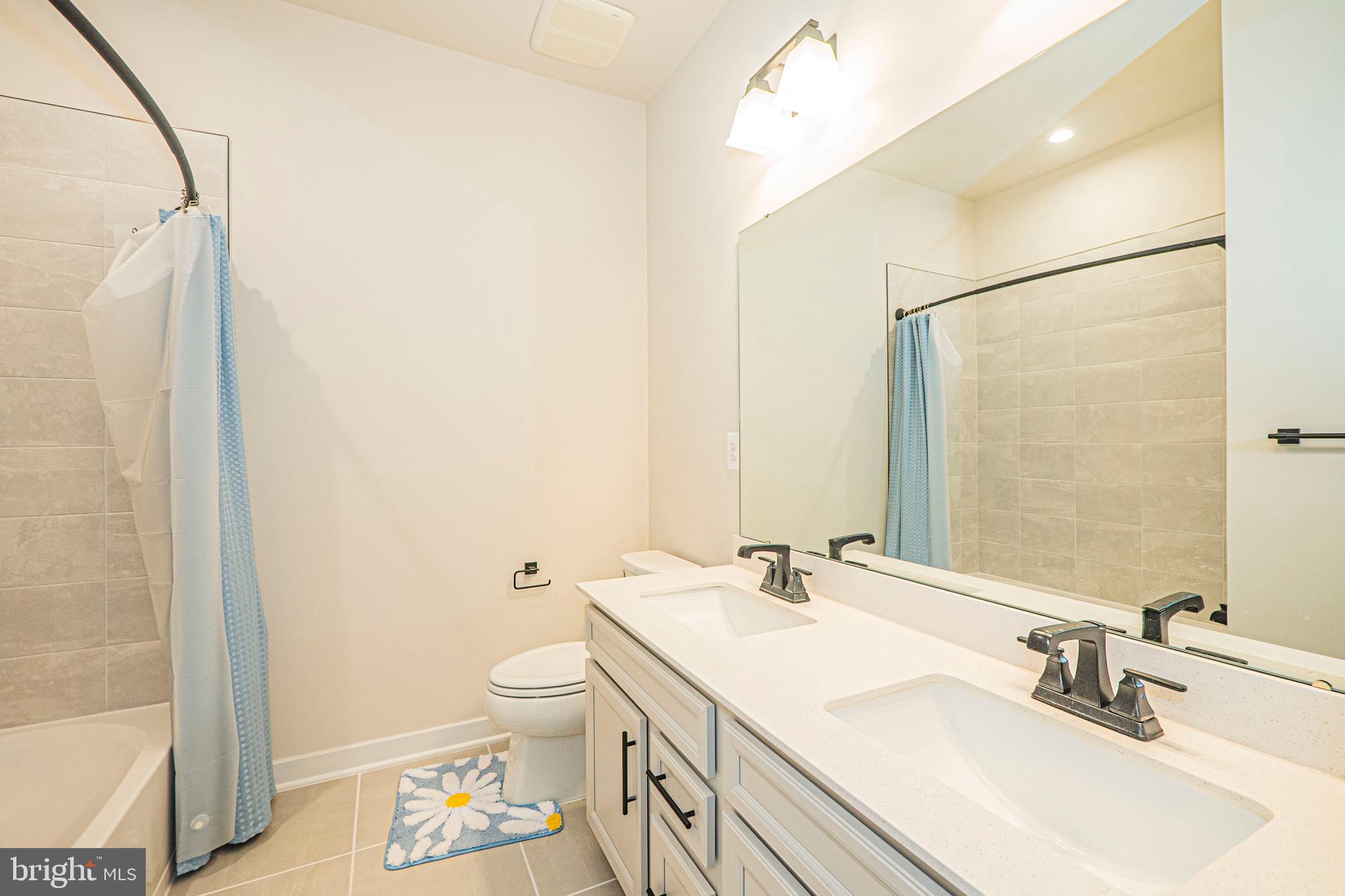 ELLIPSE AT WESTFIELDS - Residential