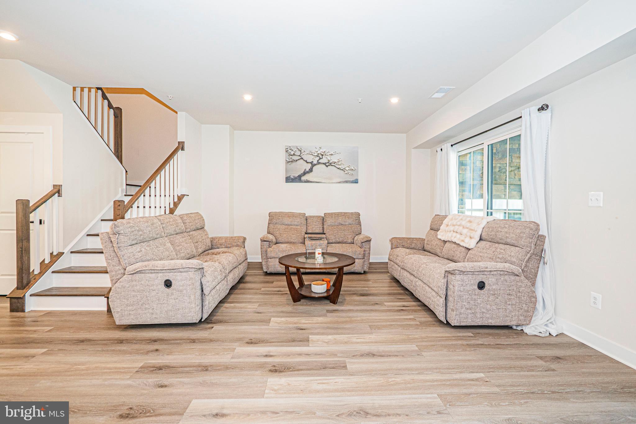 ELLIPSE AT WESTFIELDS - Residential