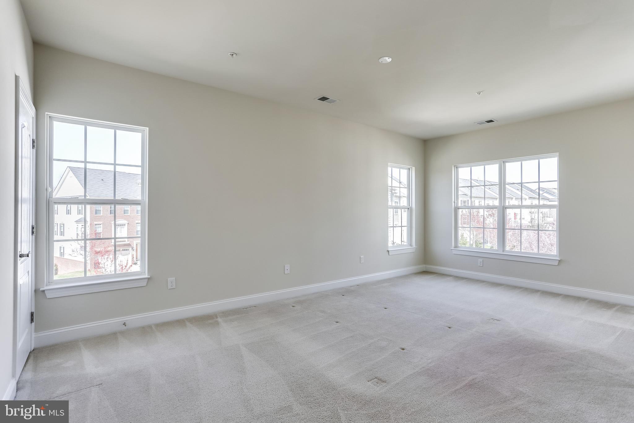 EMERSON - Residential