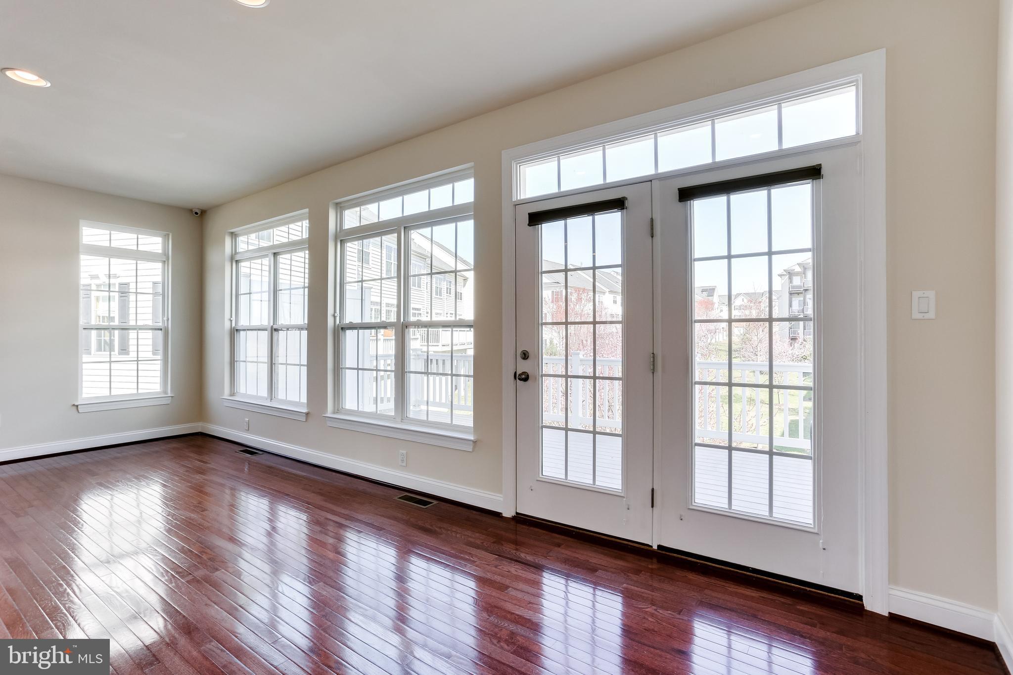 EMERSON - Residential