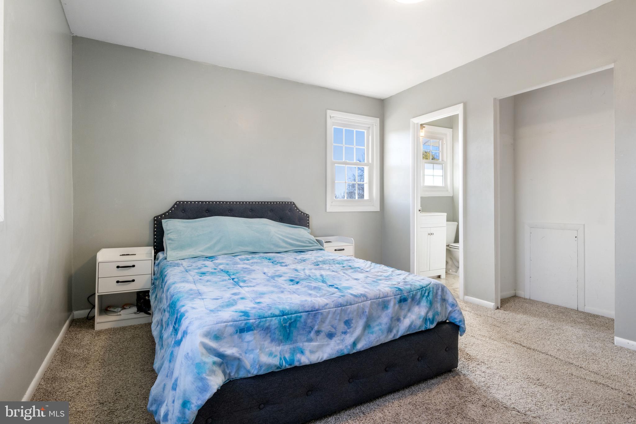 FOX RUN CONDOS - Residential