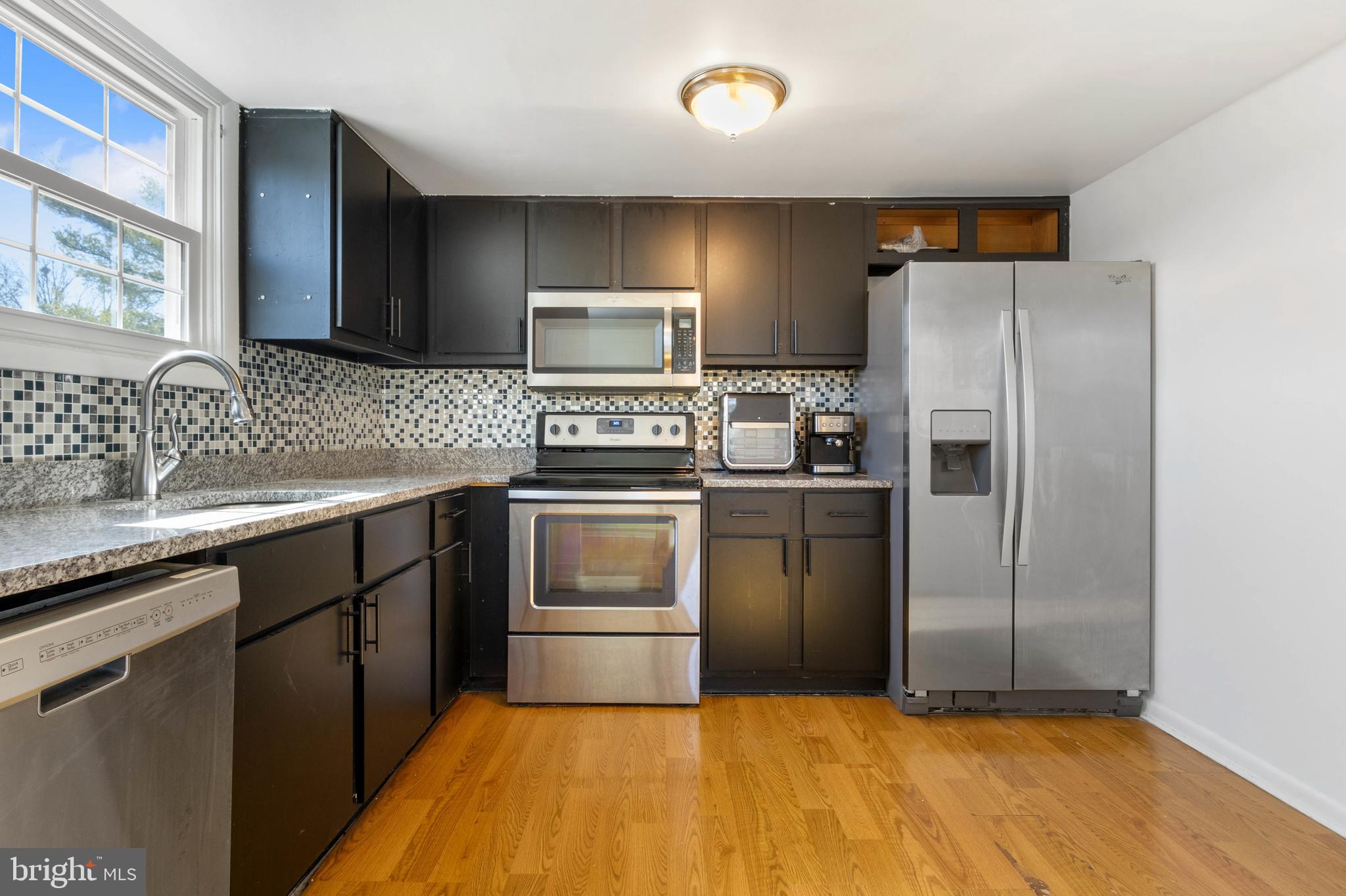 FOX RUN CONDOS - Residential