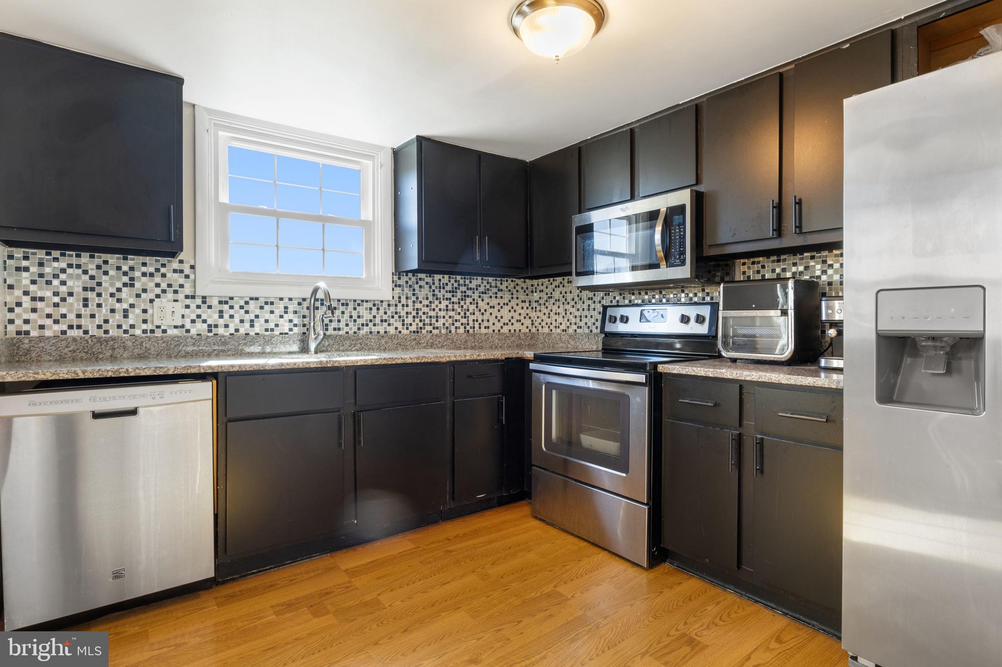 FOX RUN CONDOS - Residential