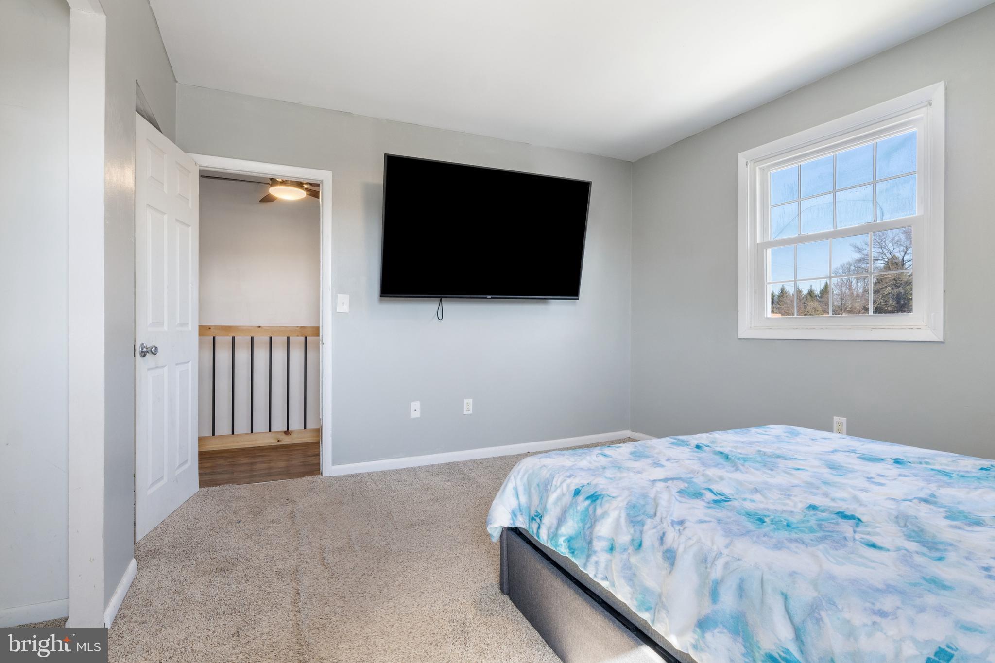 FOX RUN CONDOS - Residential