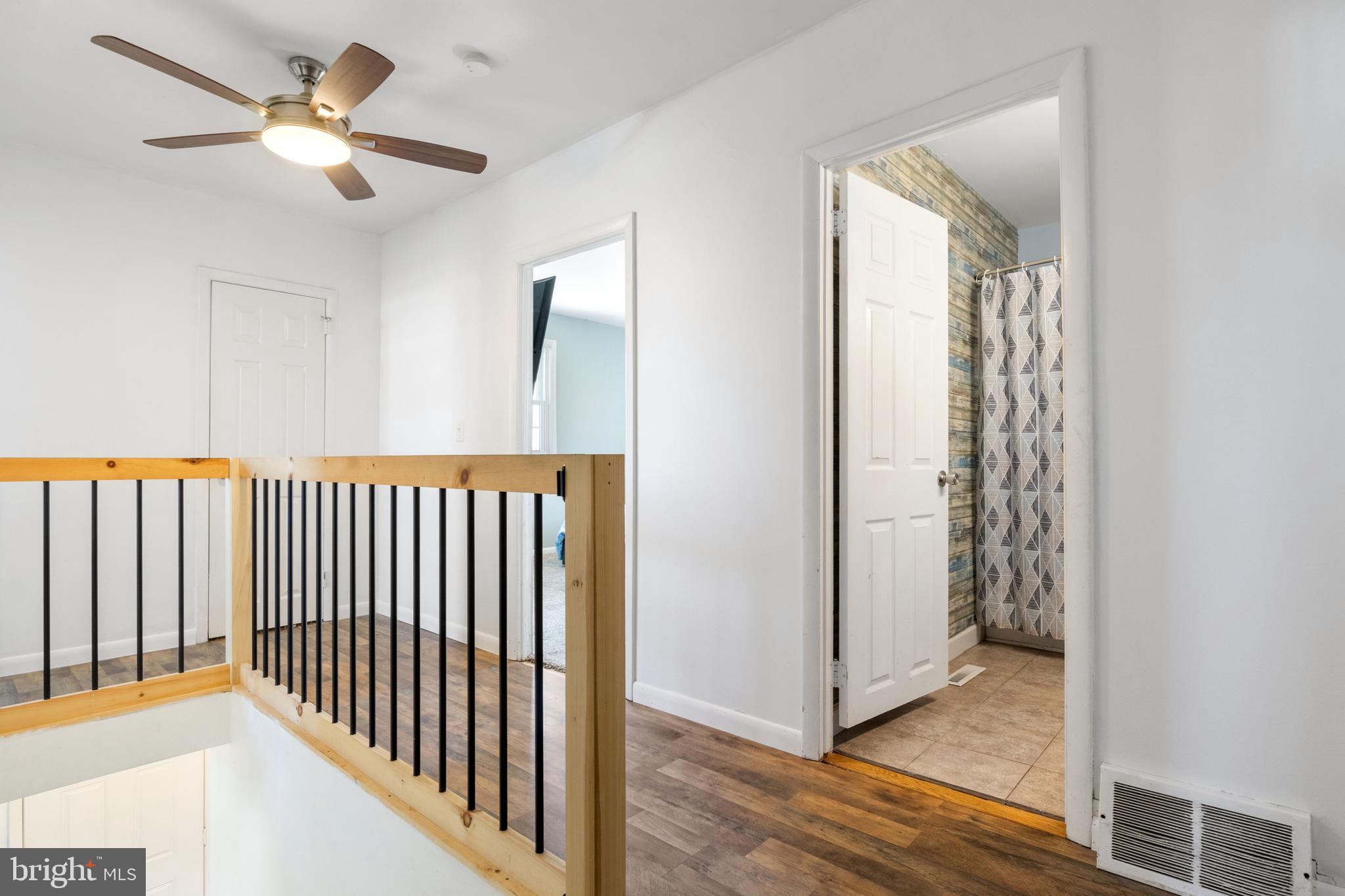 FOX RUN CONDOS - Residential