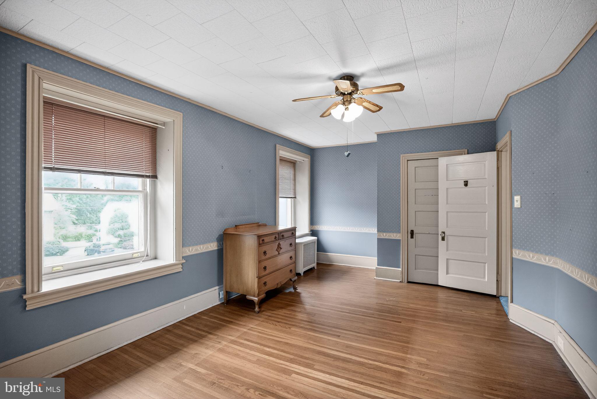 EAST ORELAND - Residential