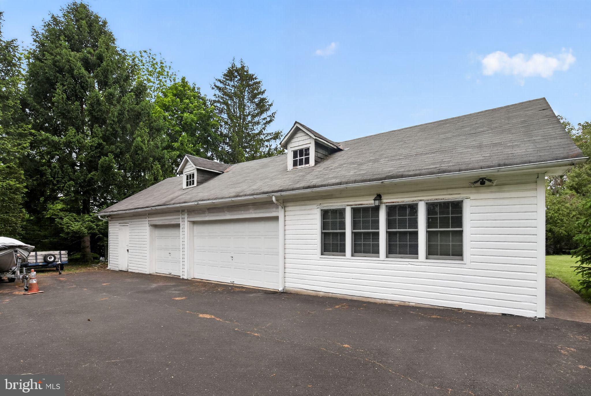 EAST ORELAND - Residential