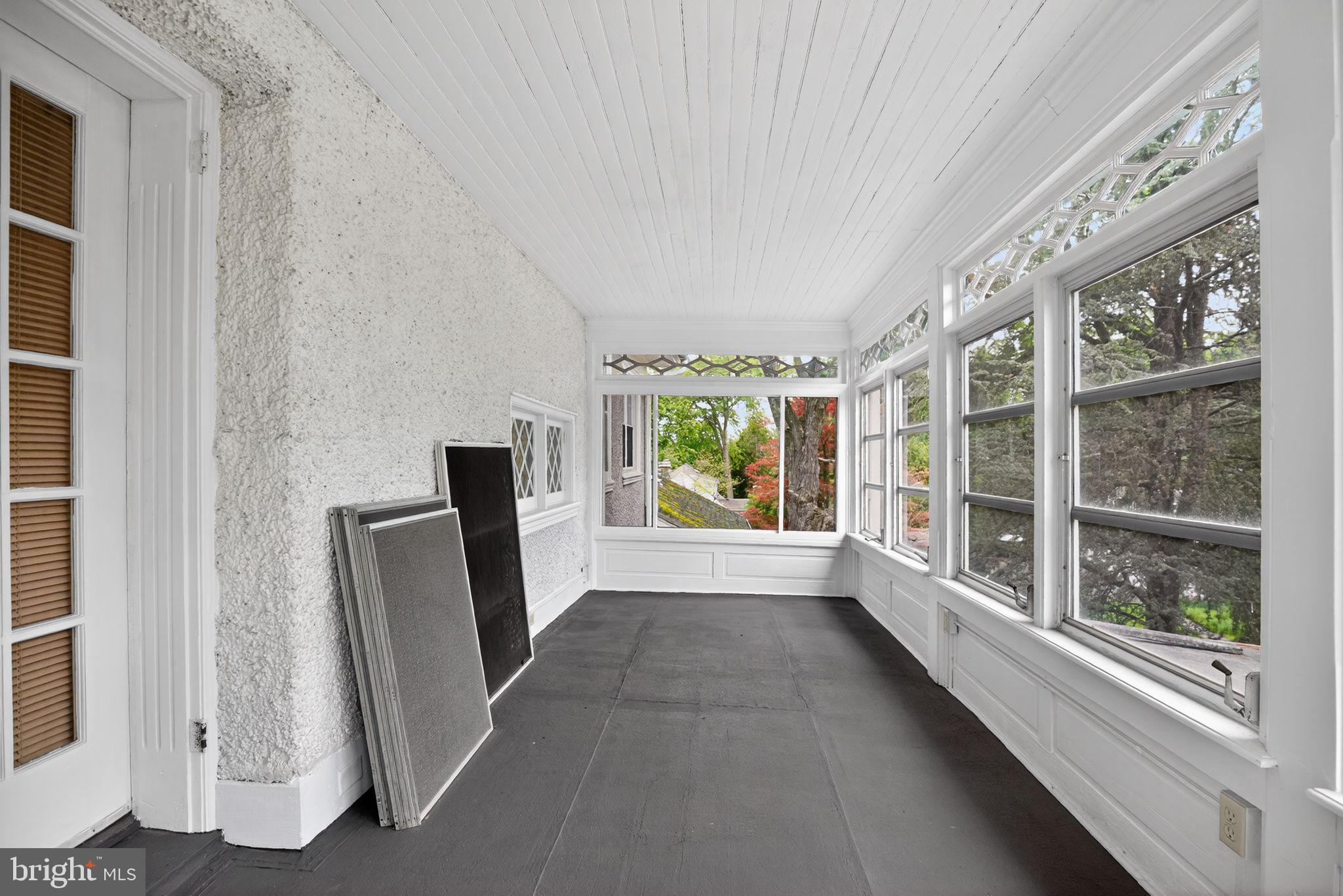 EAST ORELAND - Residential