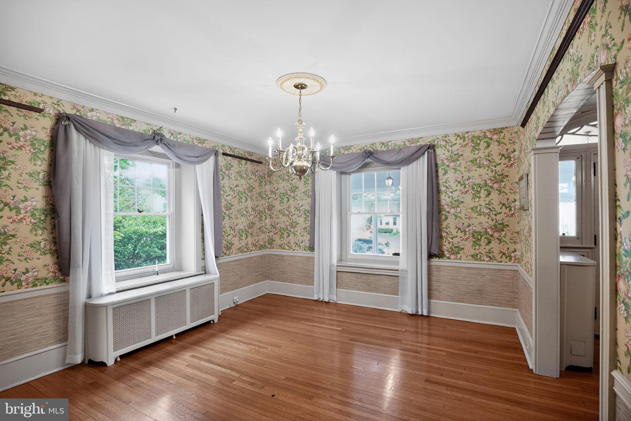 EAST ORELAND - Residential