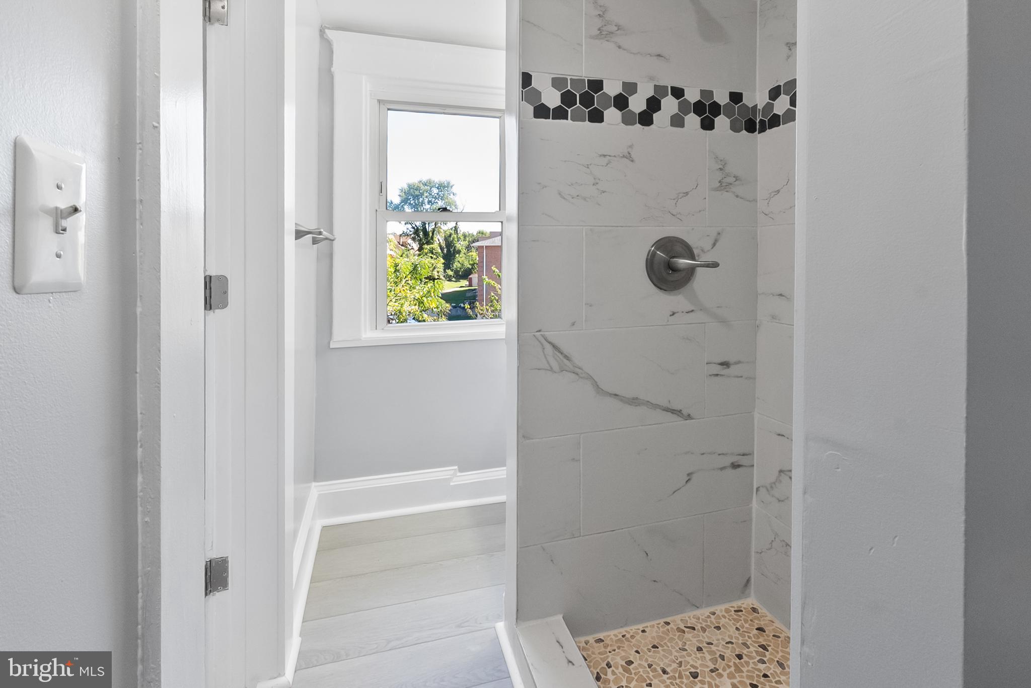 WALTHERSON - Residential