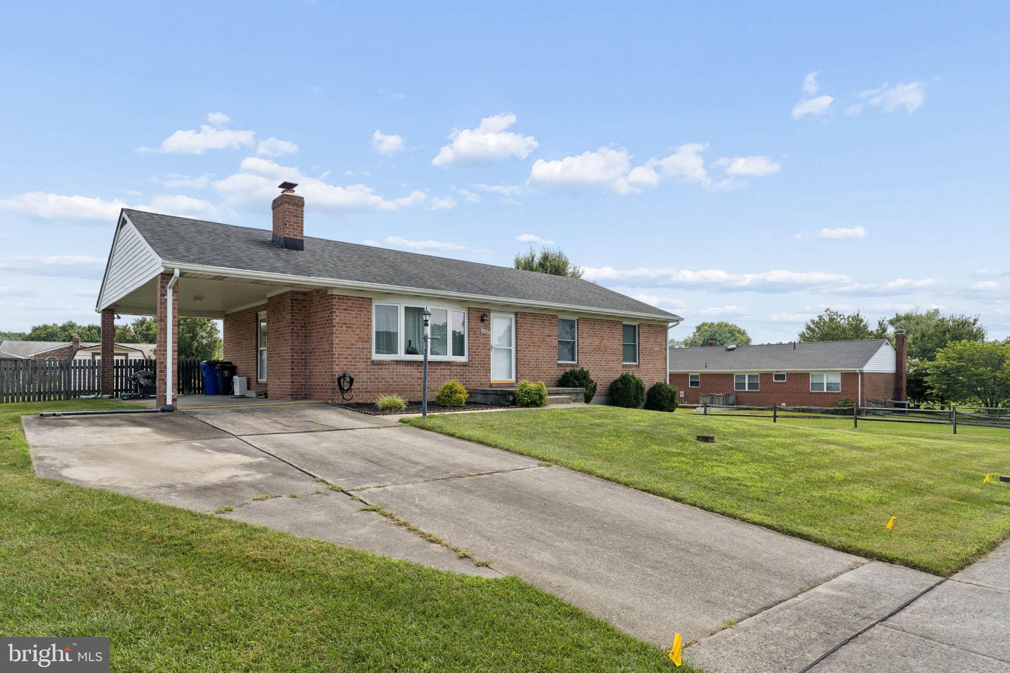 1703 JENNINGS DRIVE
