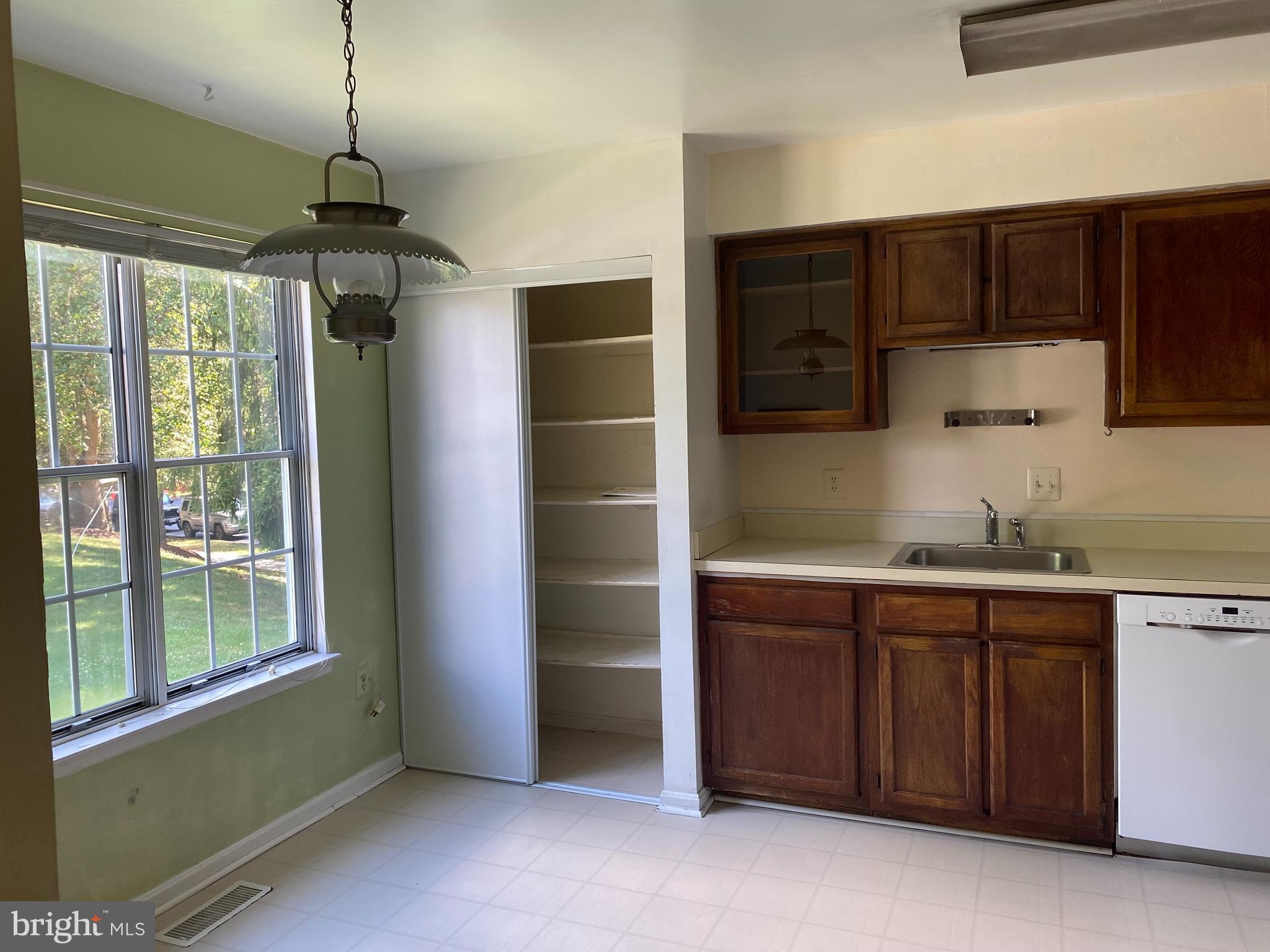 GUNNERS VIEW - Residential